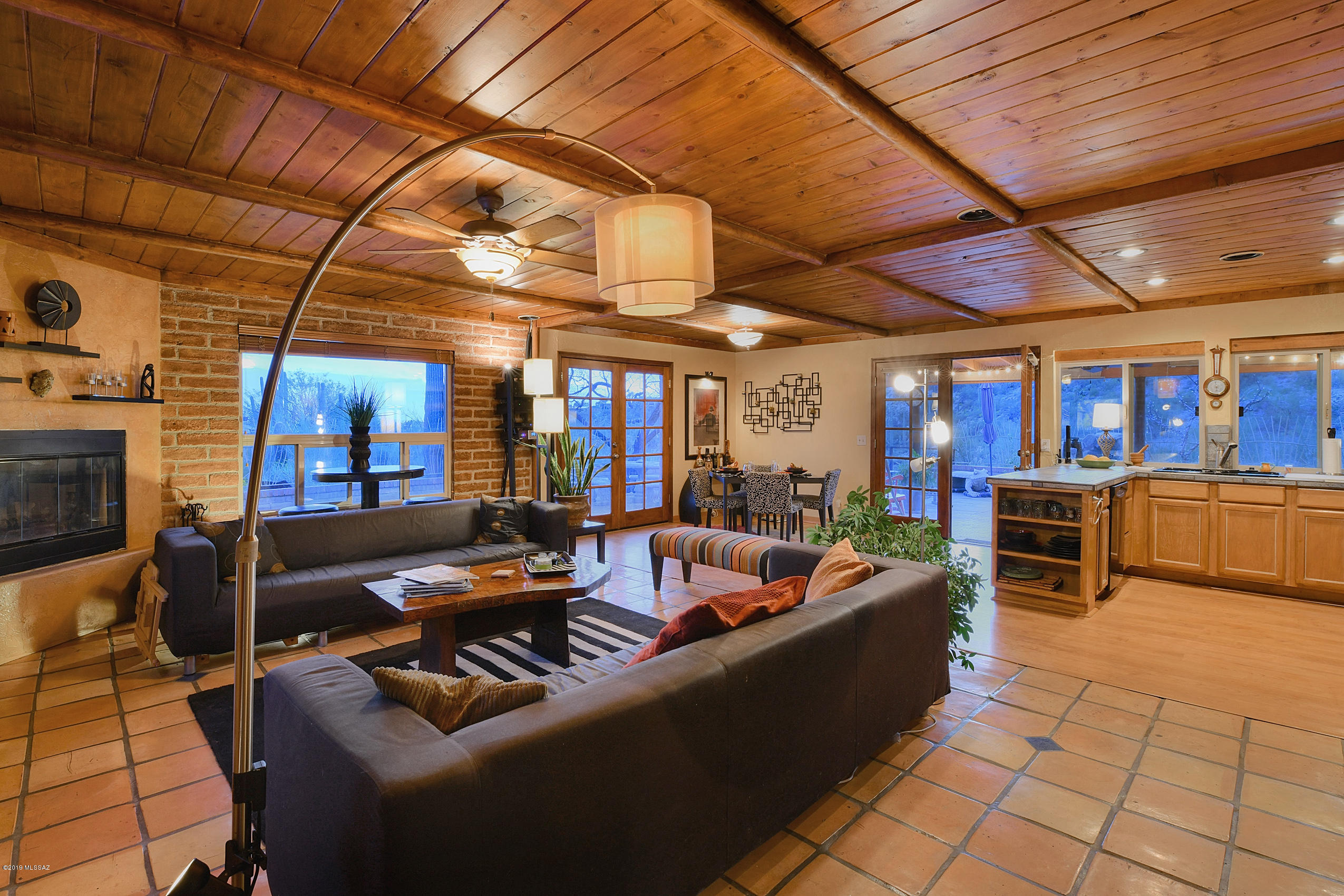 3307 E Ventana Canyon Drive