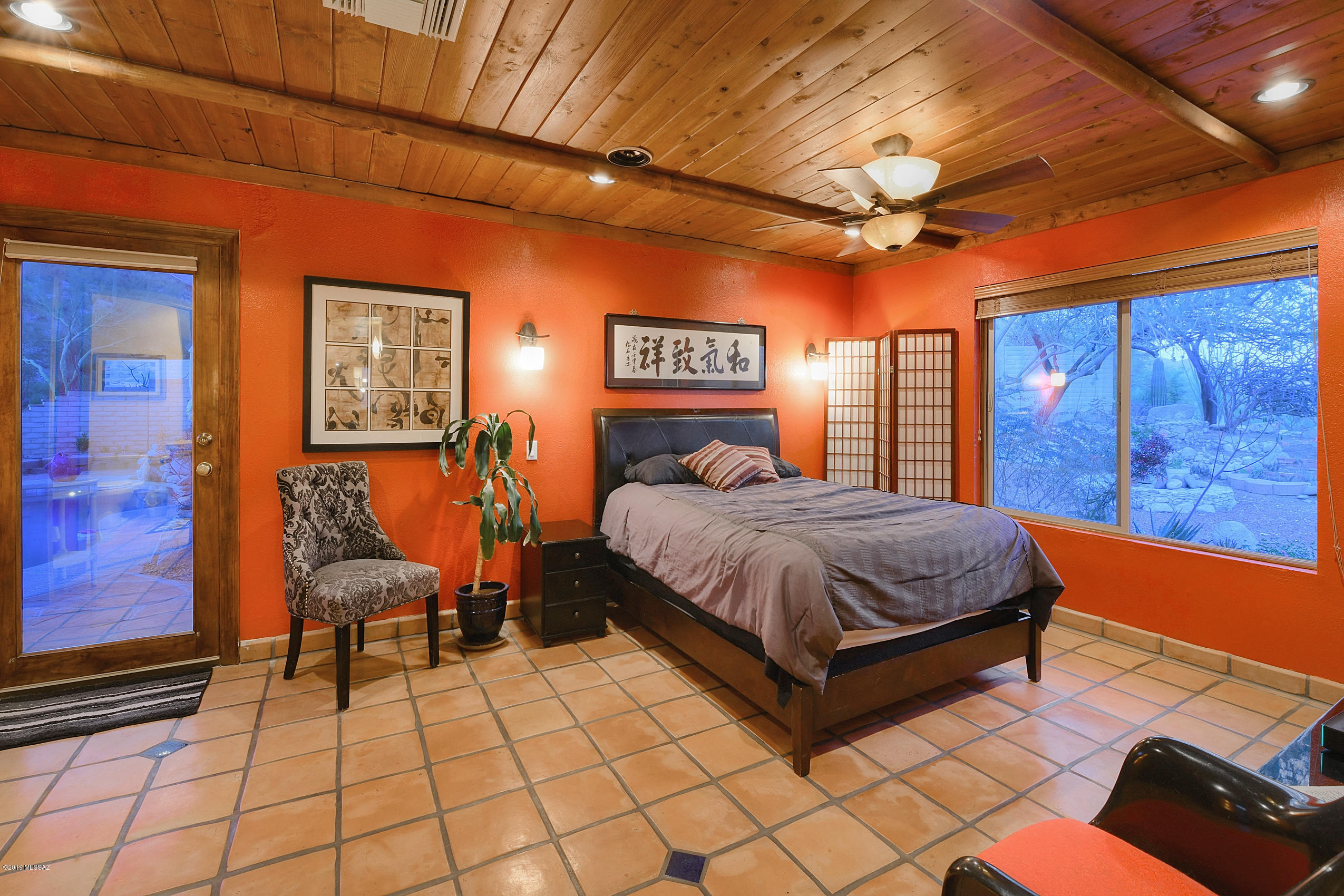 3307 E Ventana Canyon Drive