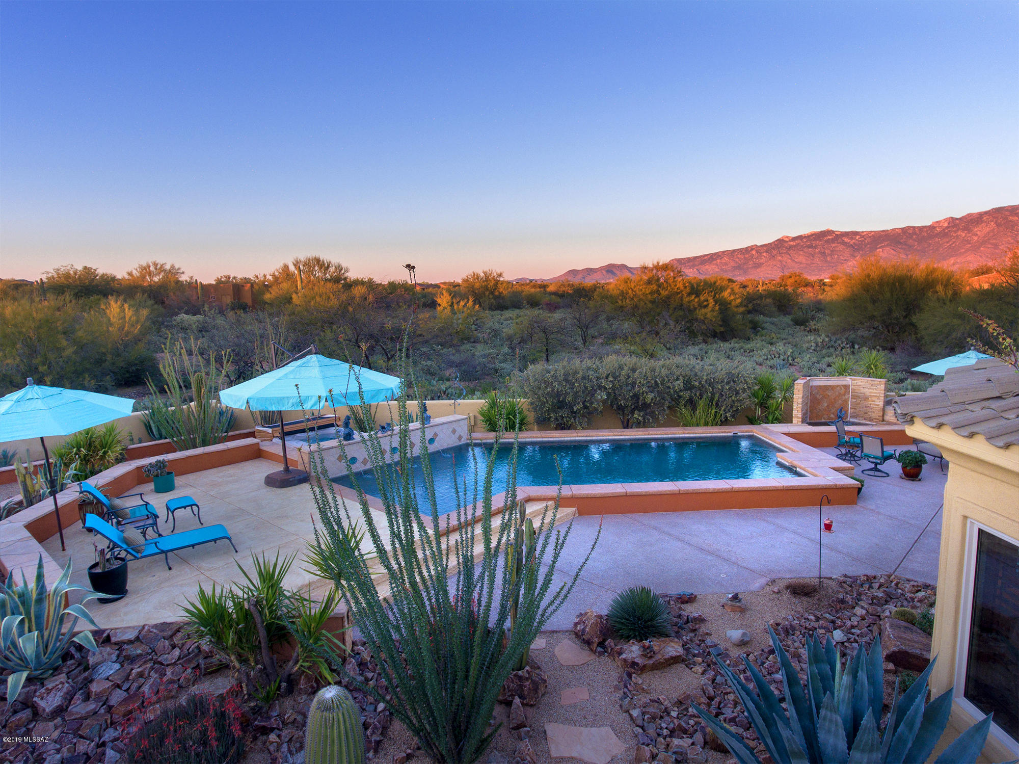 1150 W Ironwood Valley Drive