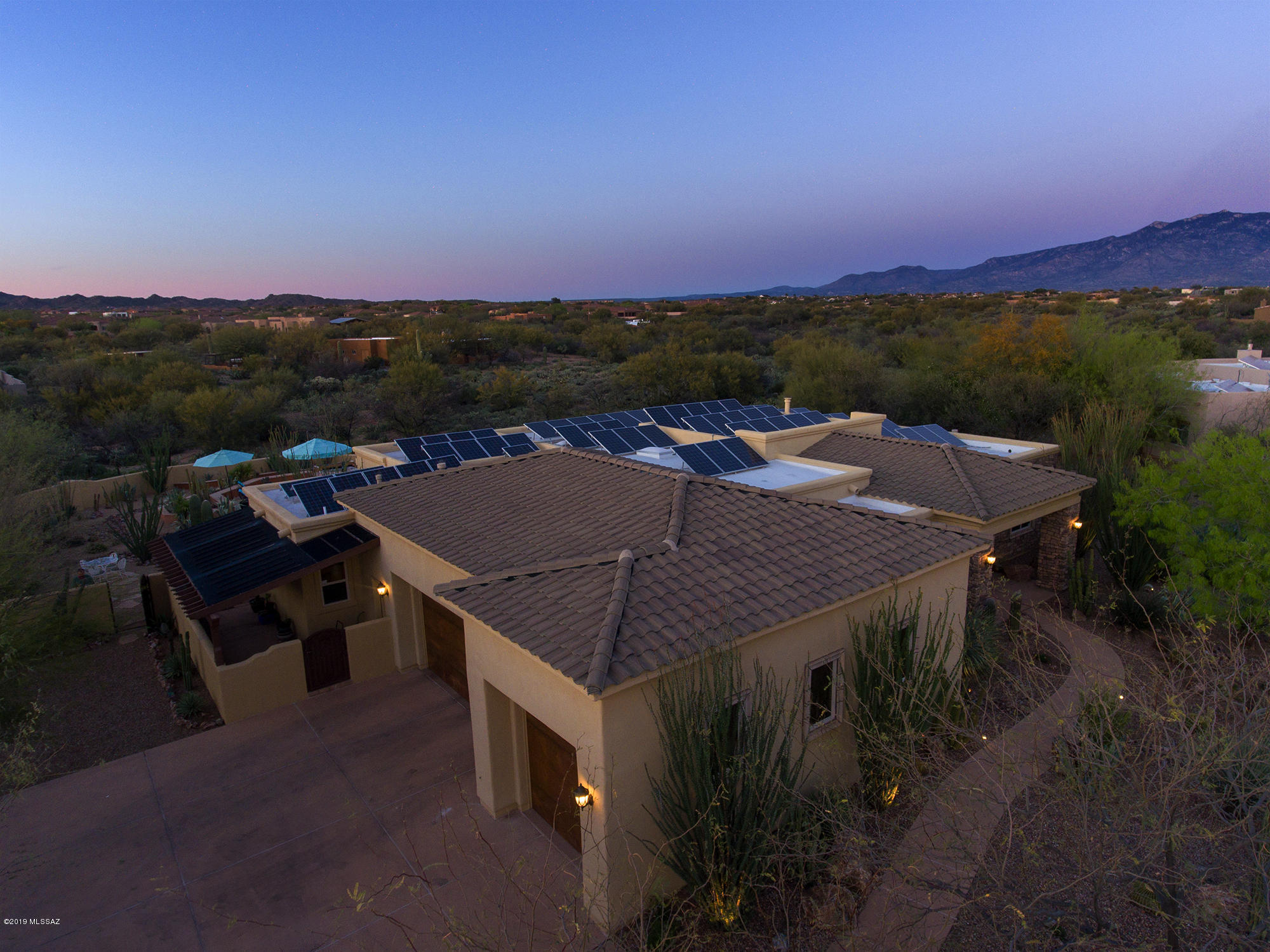 1150 W Ironwood Valley Drive