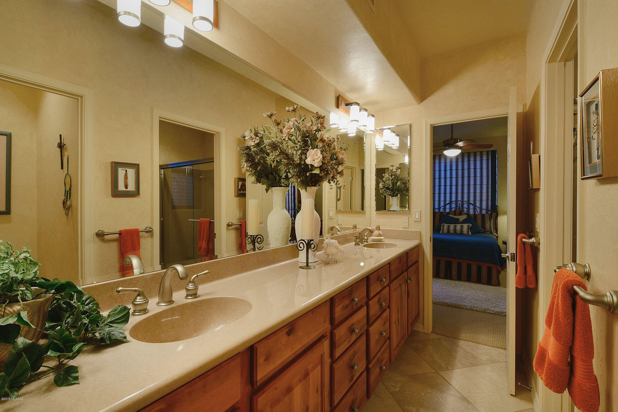 1150 W Ironwood Valley Drive