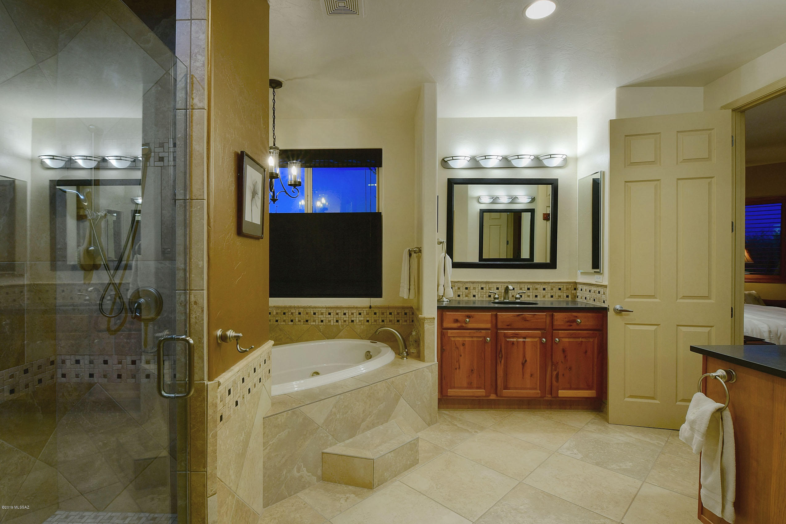 1150 W Ironwood Valley Drive