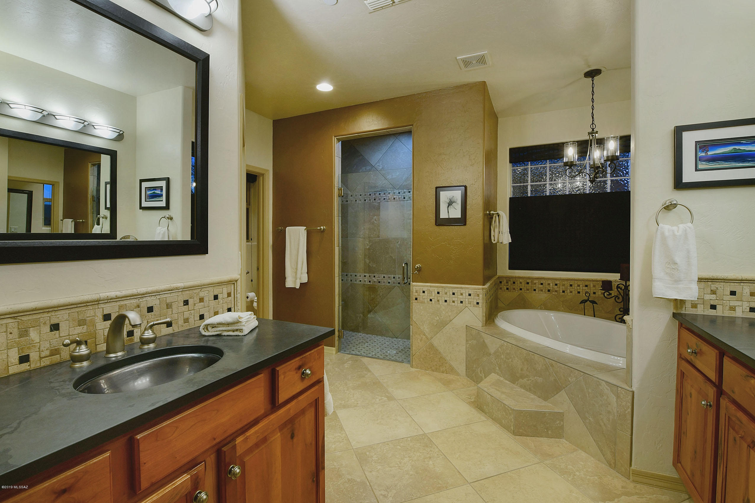 1150 W Ironwood Valley Drive