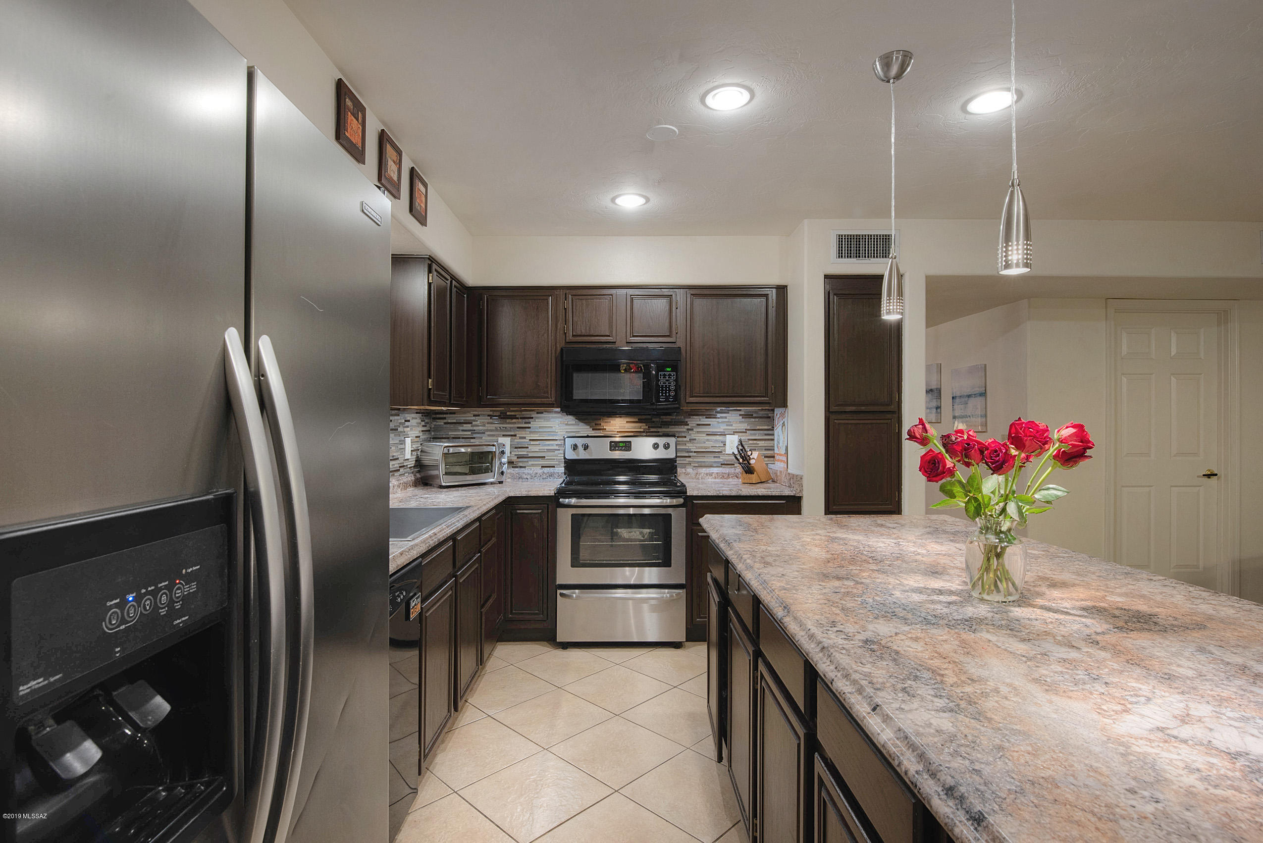 941 W Fox Ridge Lane