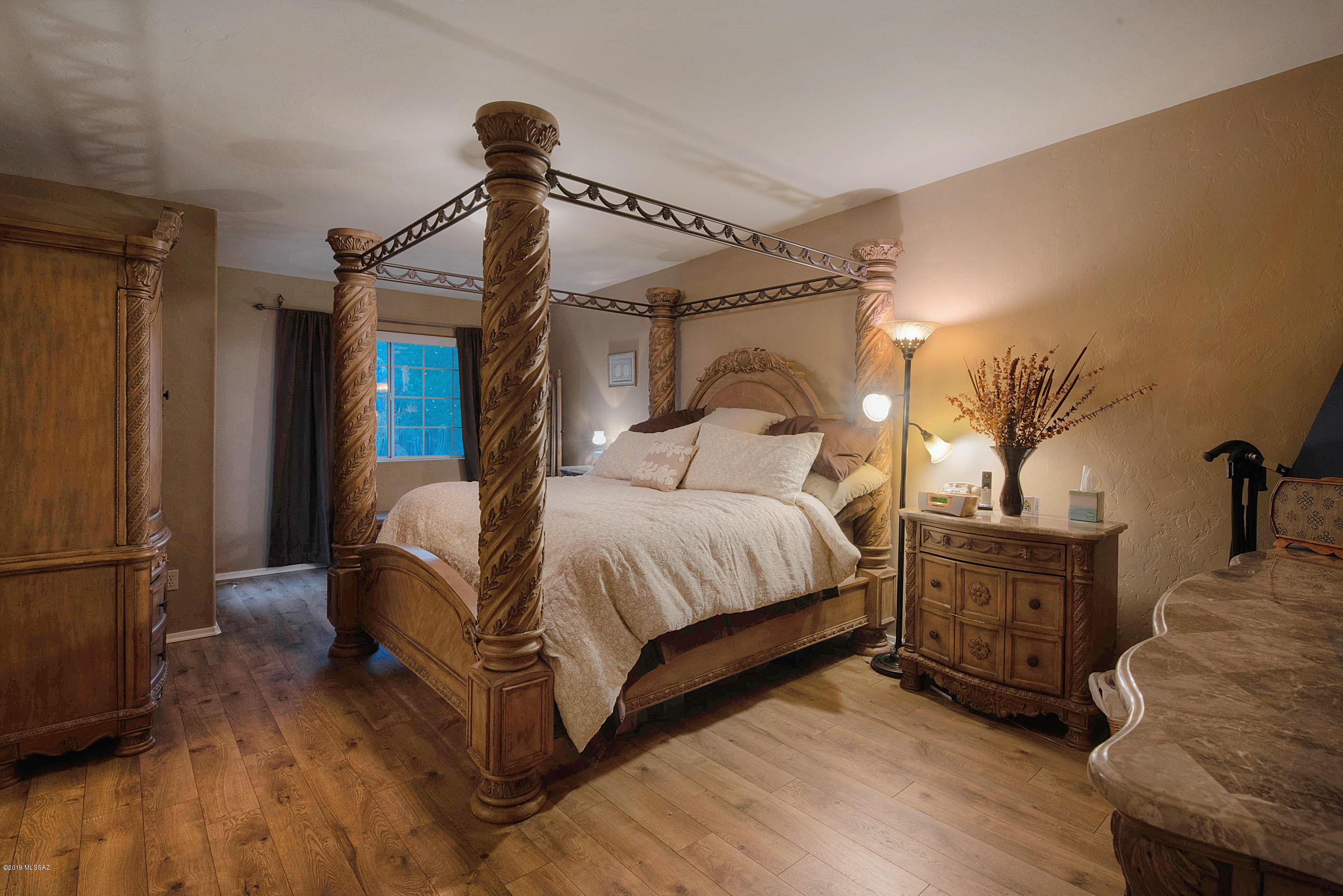 941 W Fox Ridge Lane