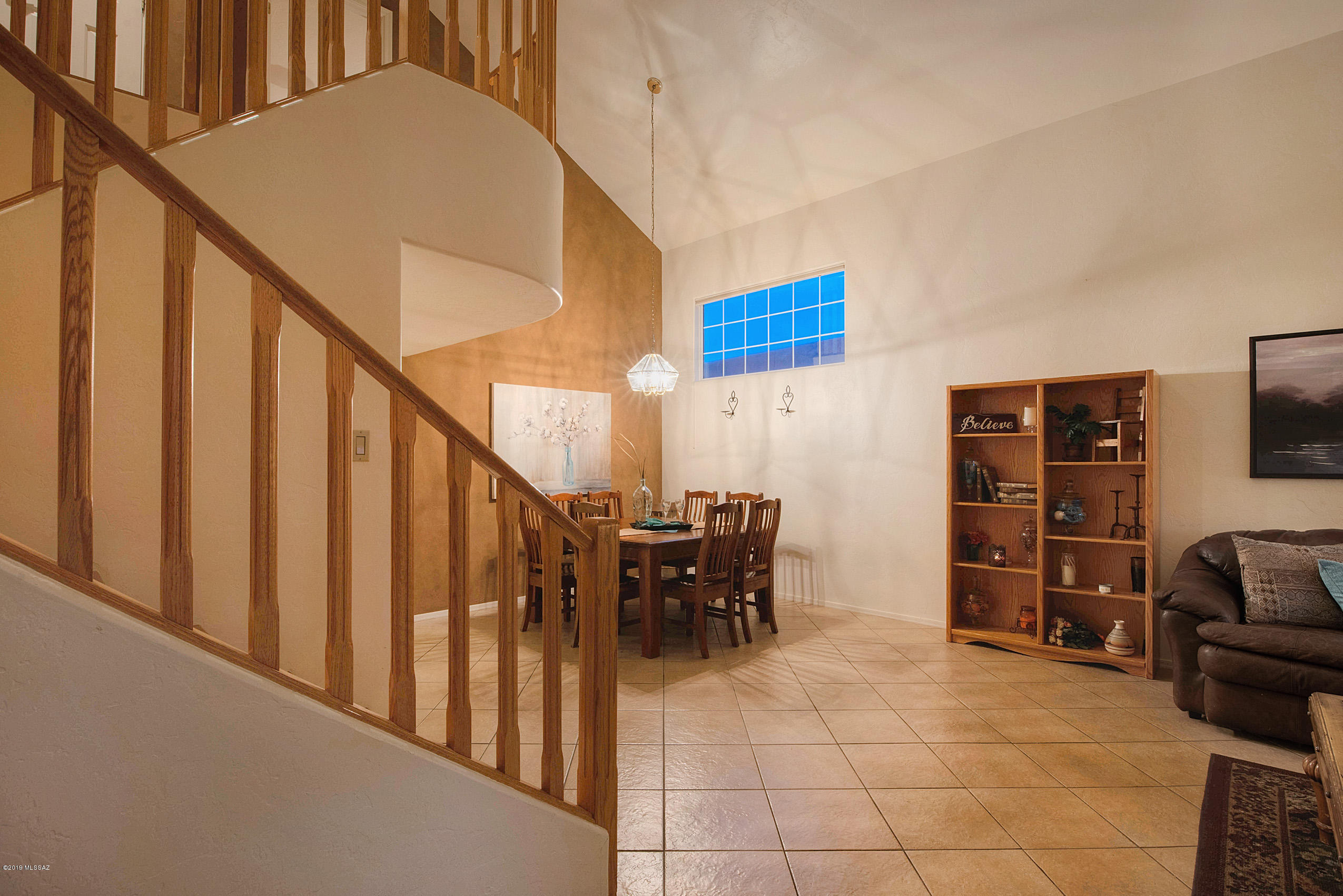 941 W Fox Ridge Lane