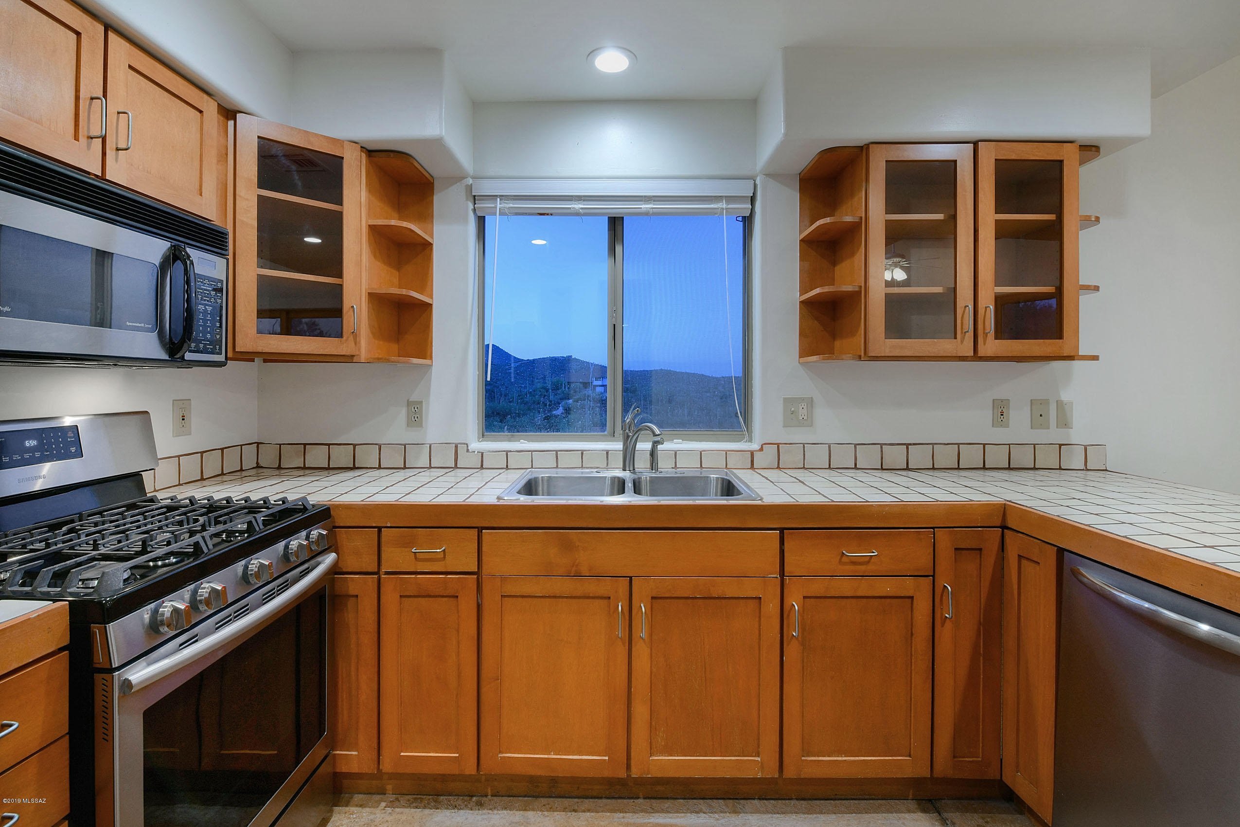 3195 W Mockingbird Lane