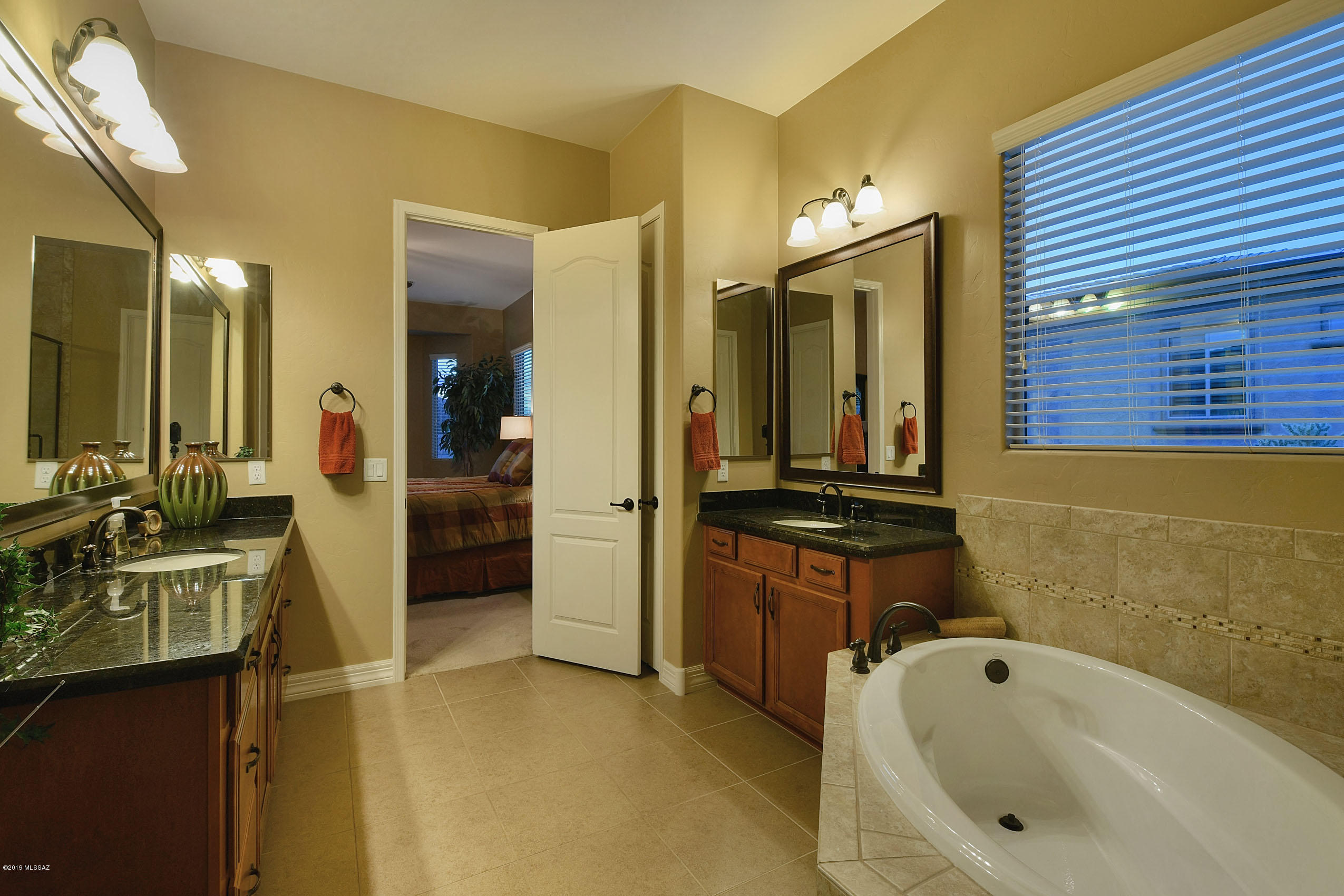 11777 N Palawan Place