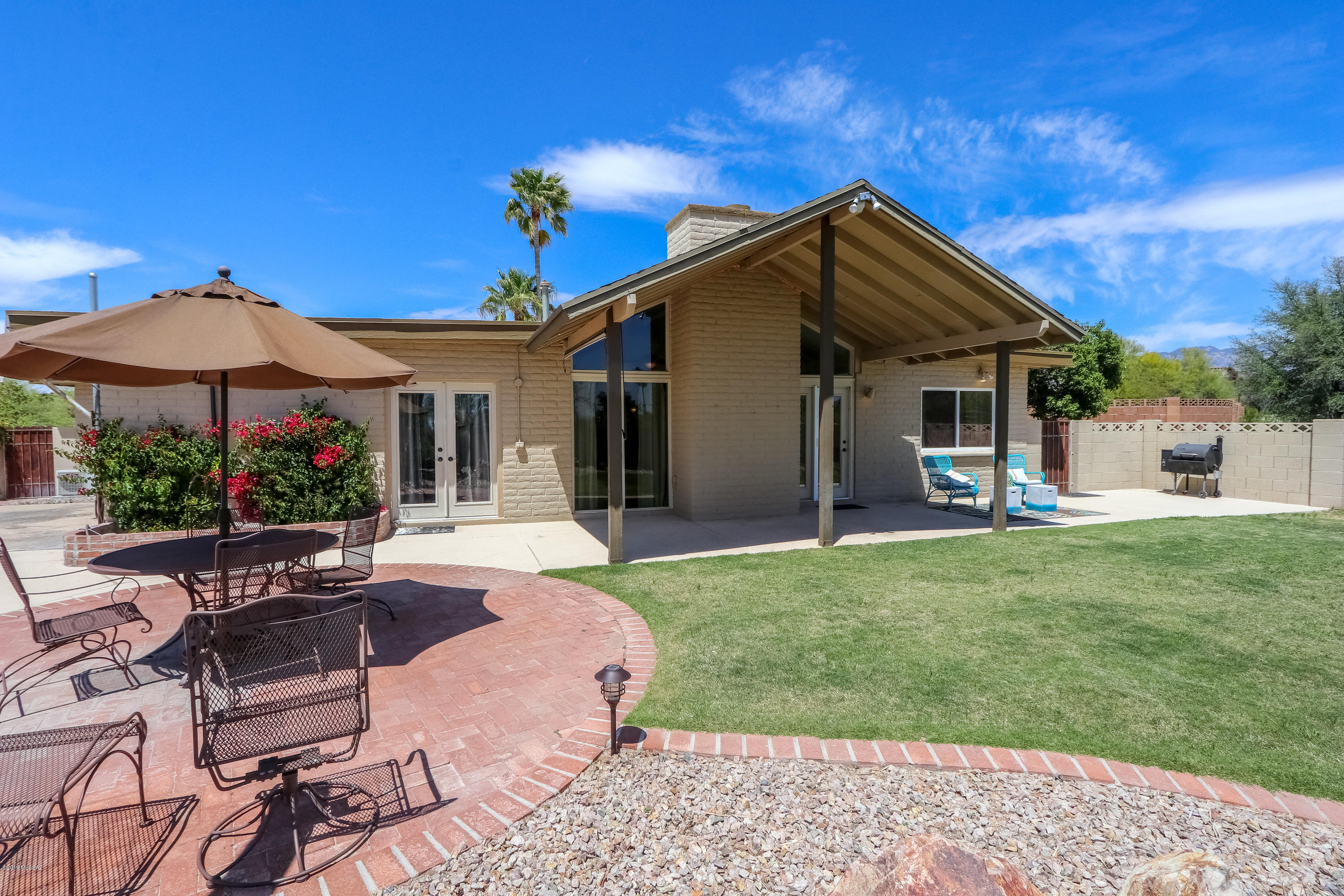 3434 N Plaza Del Haciendas