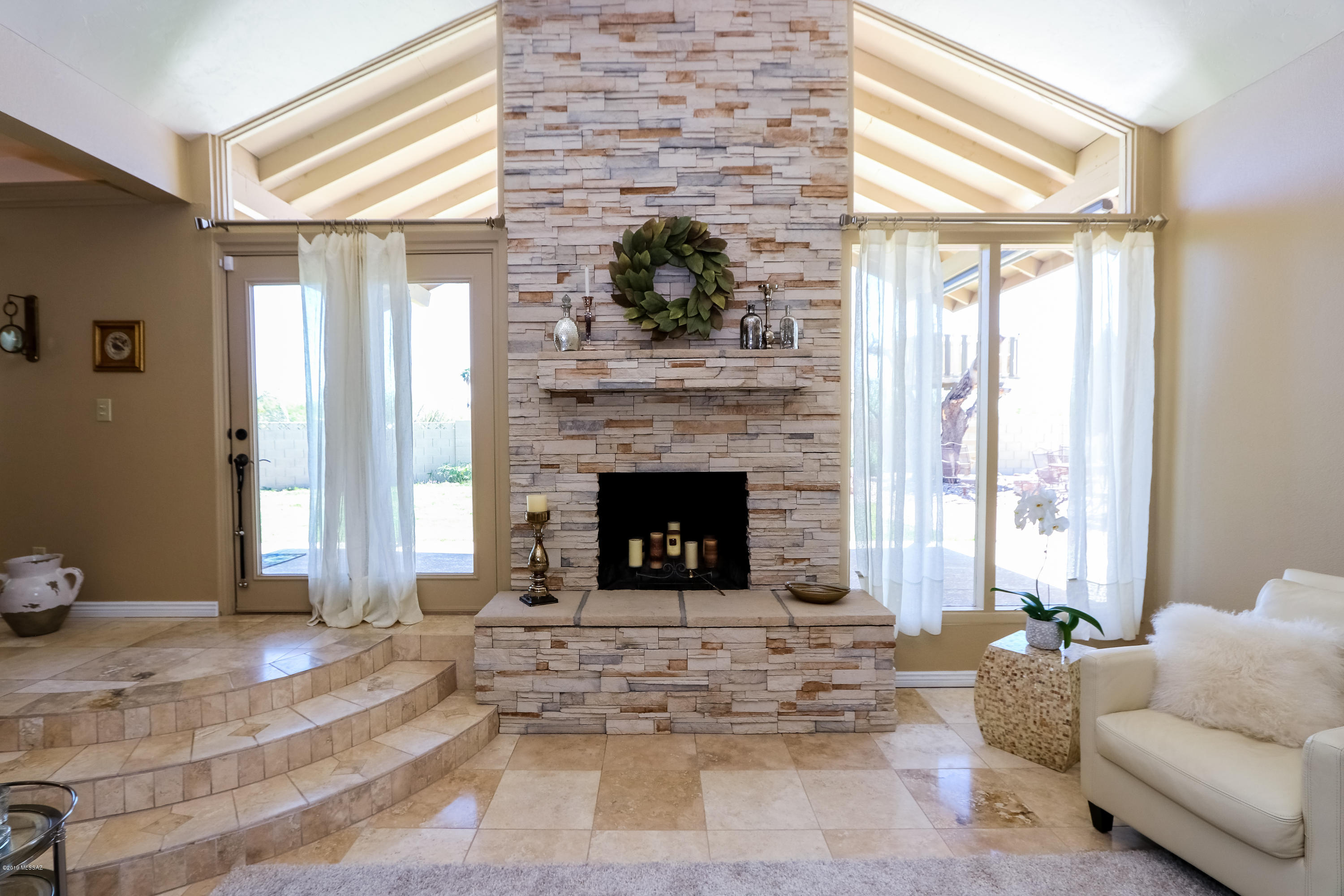 3434 N Plaza Del Haciendas