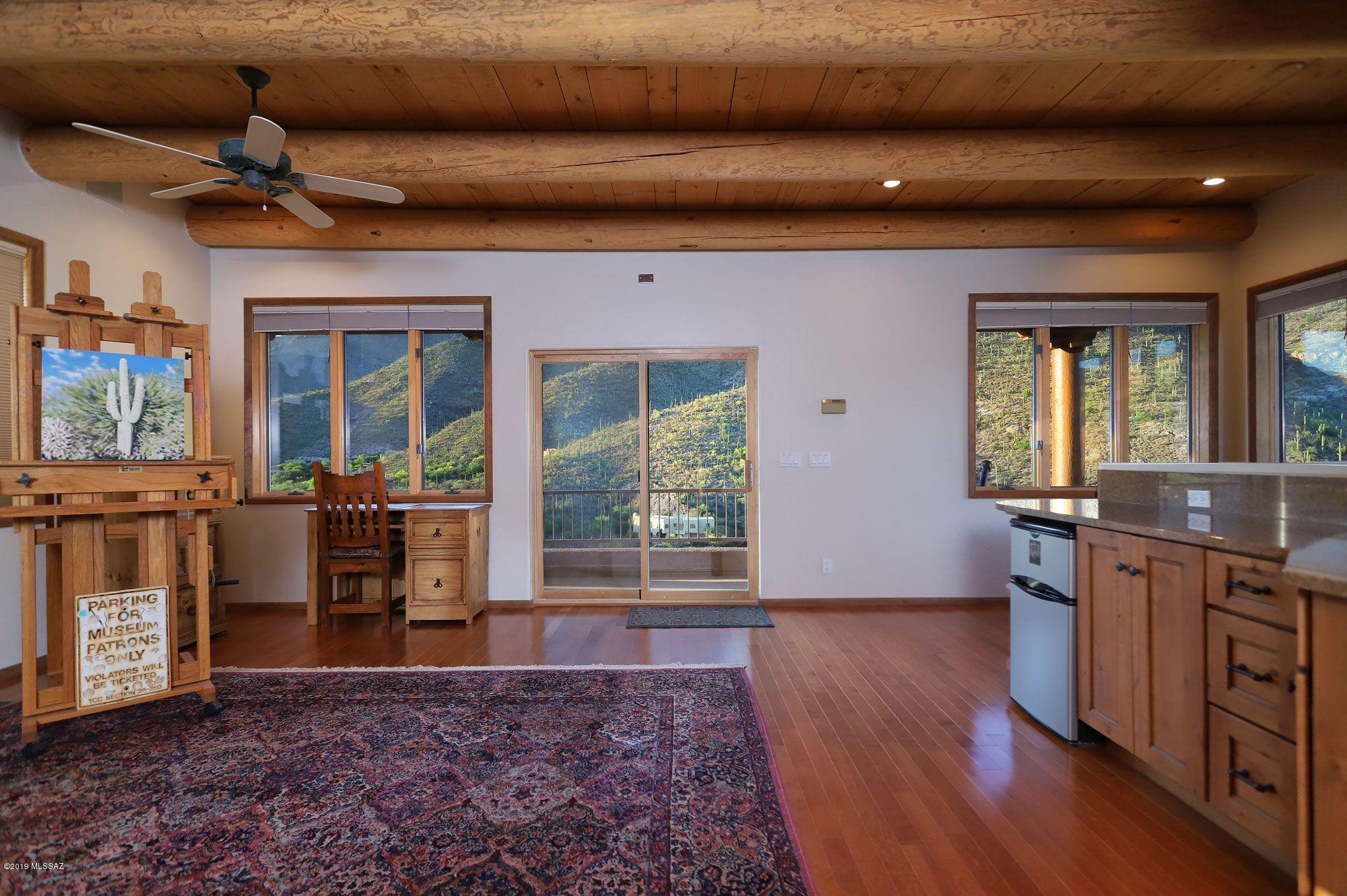 7540 N Camino Sin Vacas