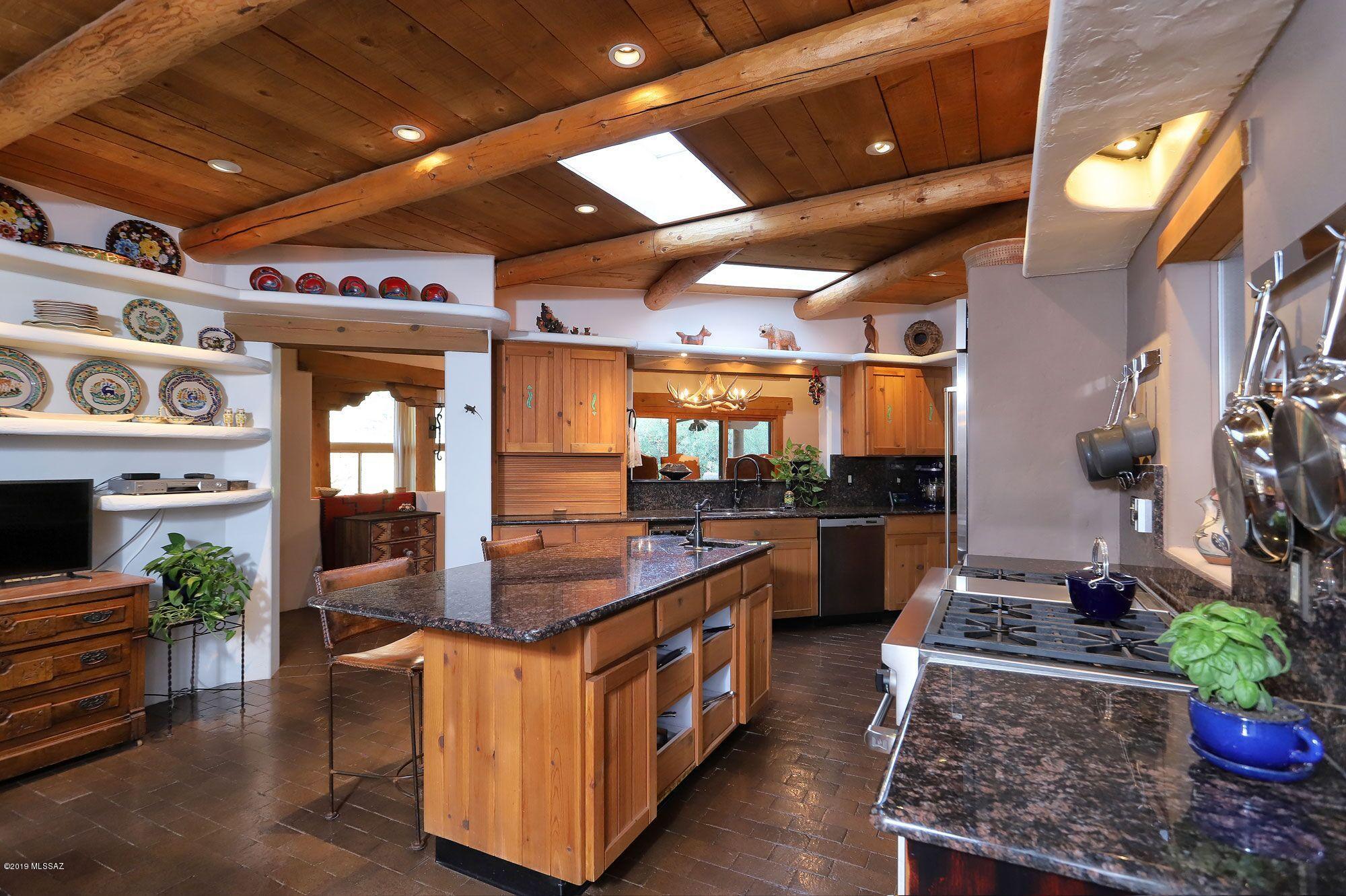 7540 N Camino Sin Vacas