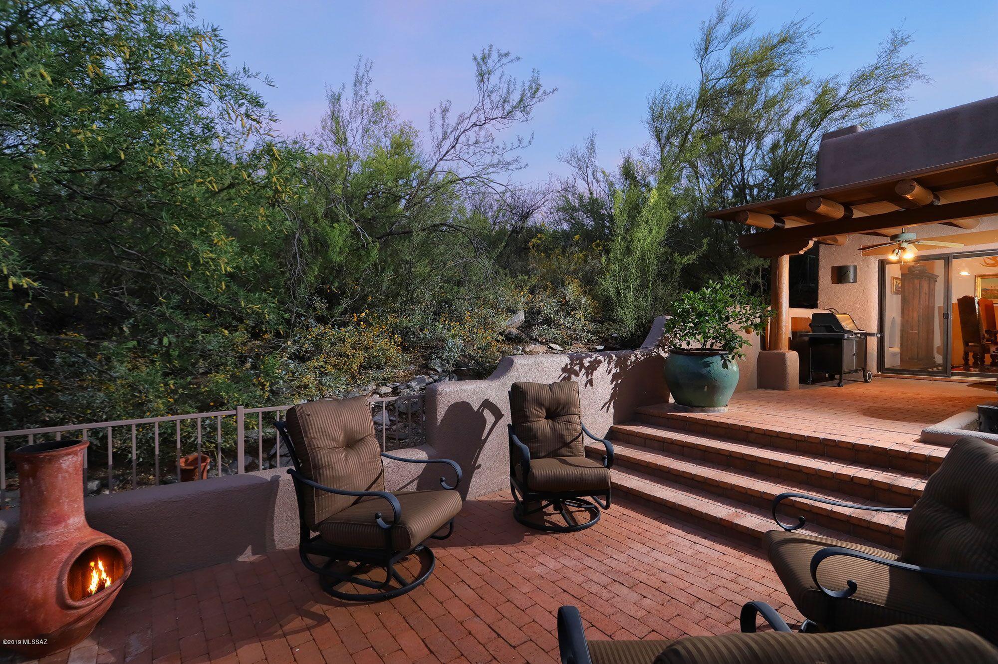 7540 N Camino Sin Vacas