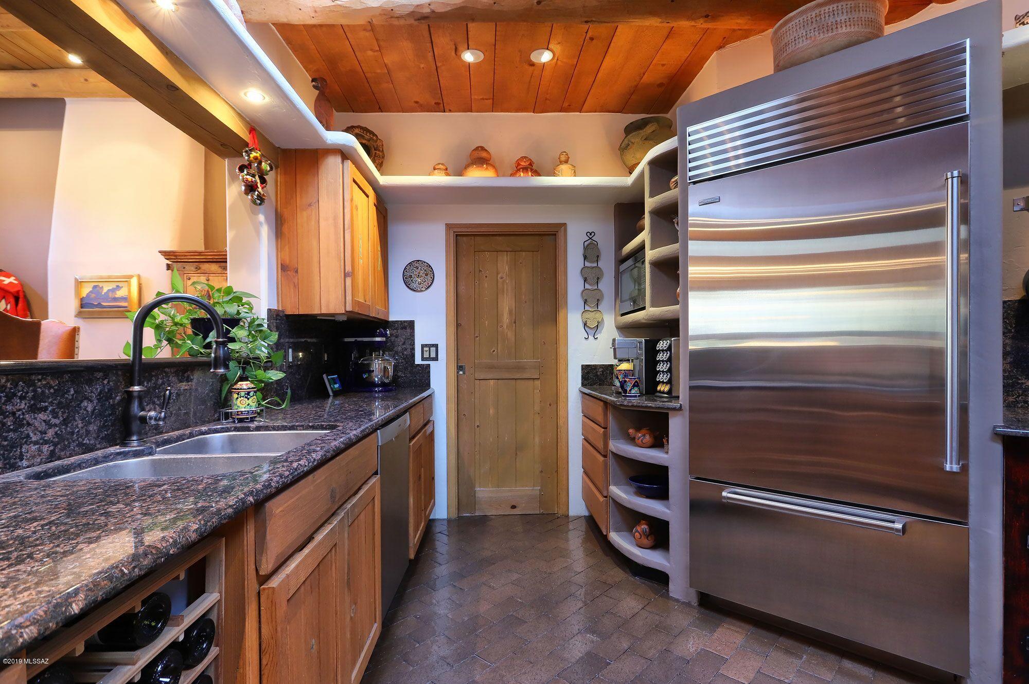 7540 N Camino Sin Vacas