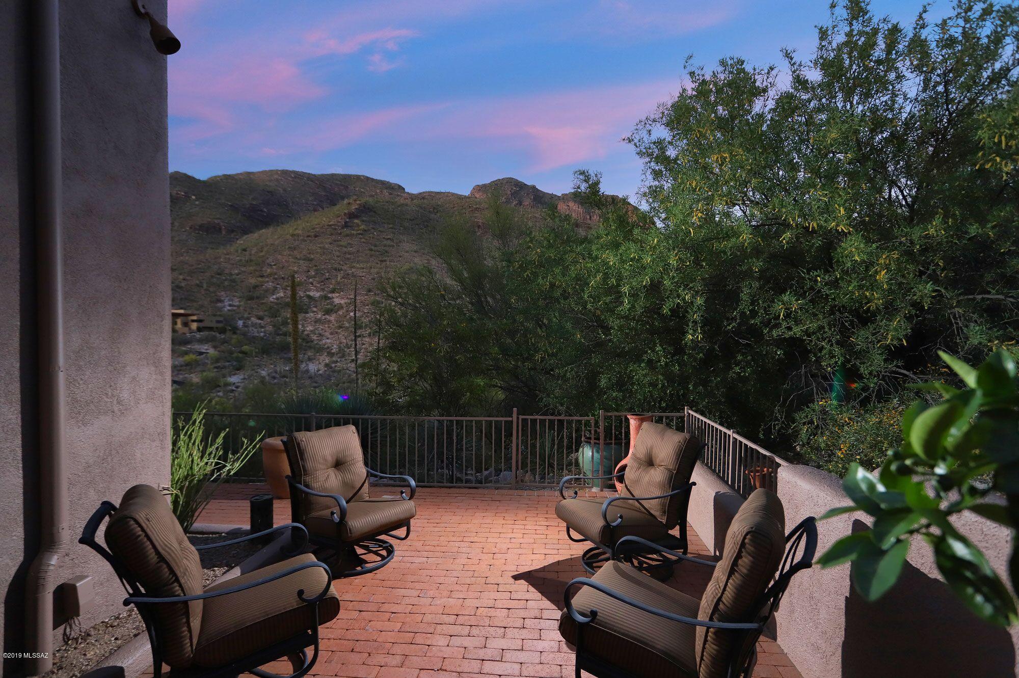 7540 N Camino Sin Vacas