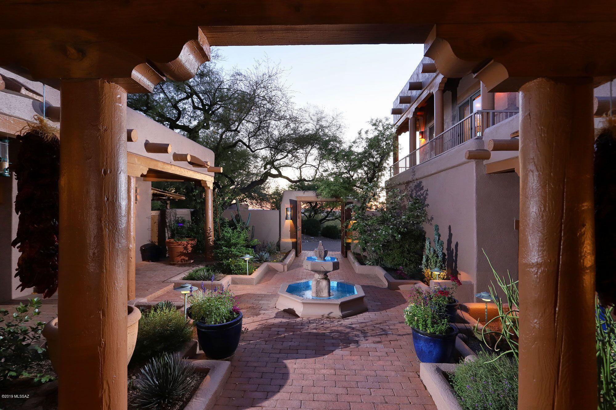 7540 N Camino Sin Vacas