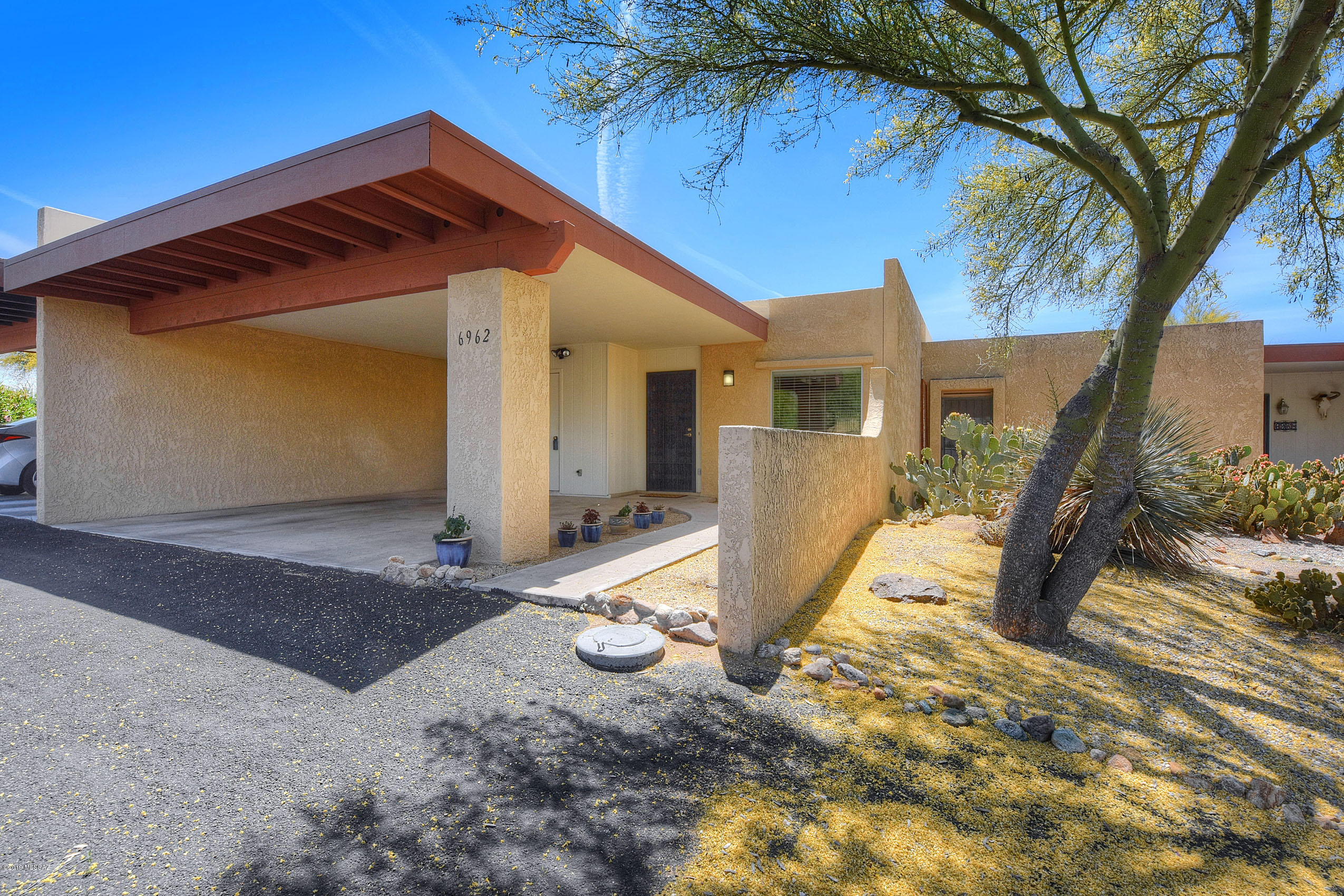 6962 E Rivercrest Road