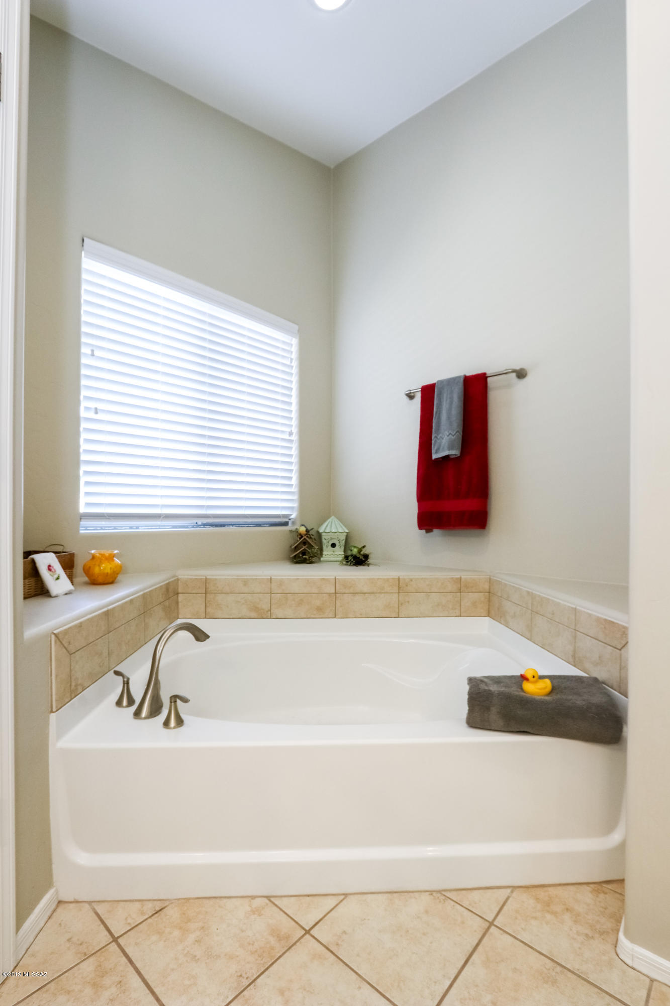 6587 S Willow Vista Drive