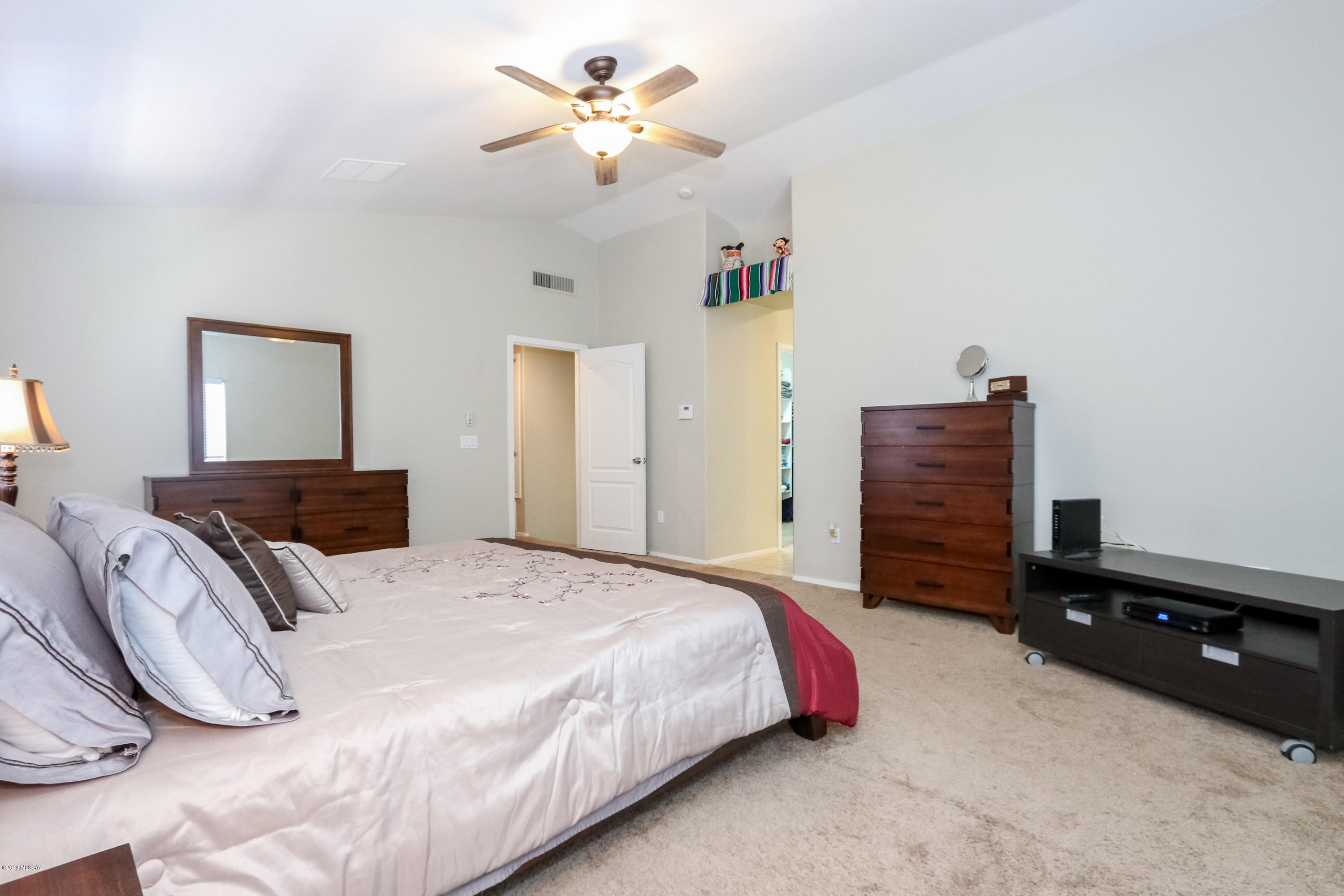 6587 S Willow Vista Drive