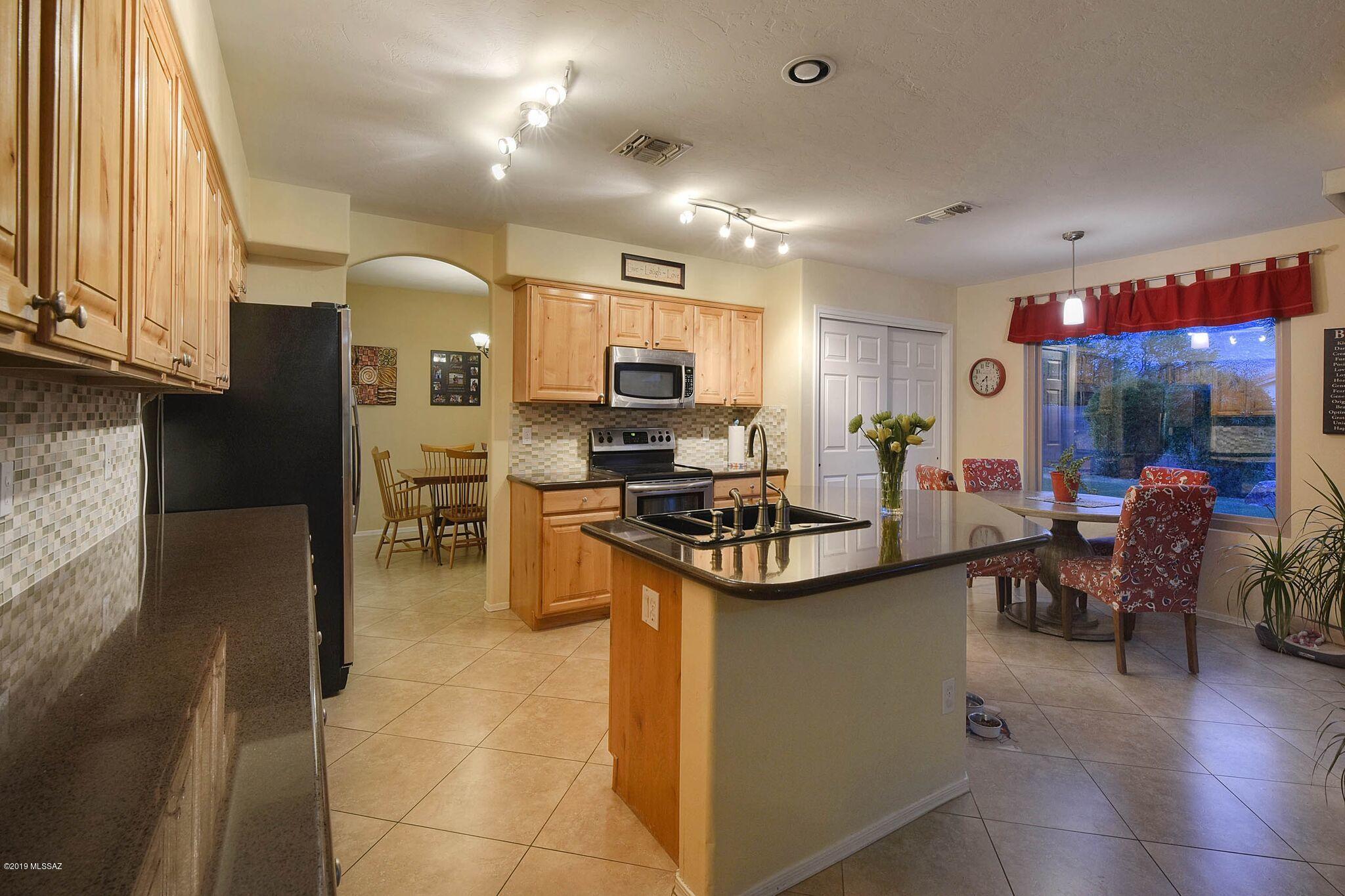 2399 E Vistoso Village Place