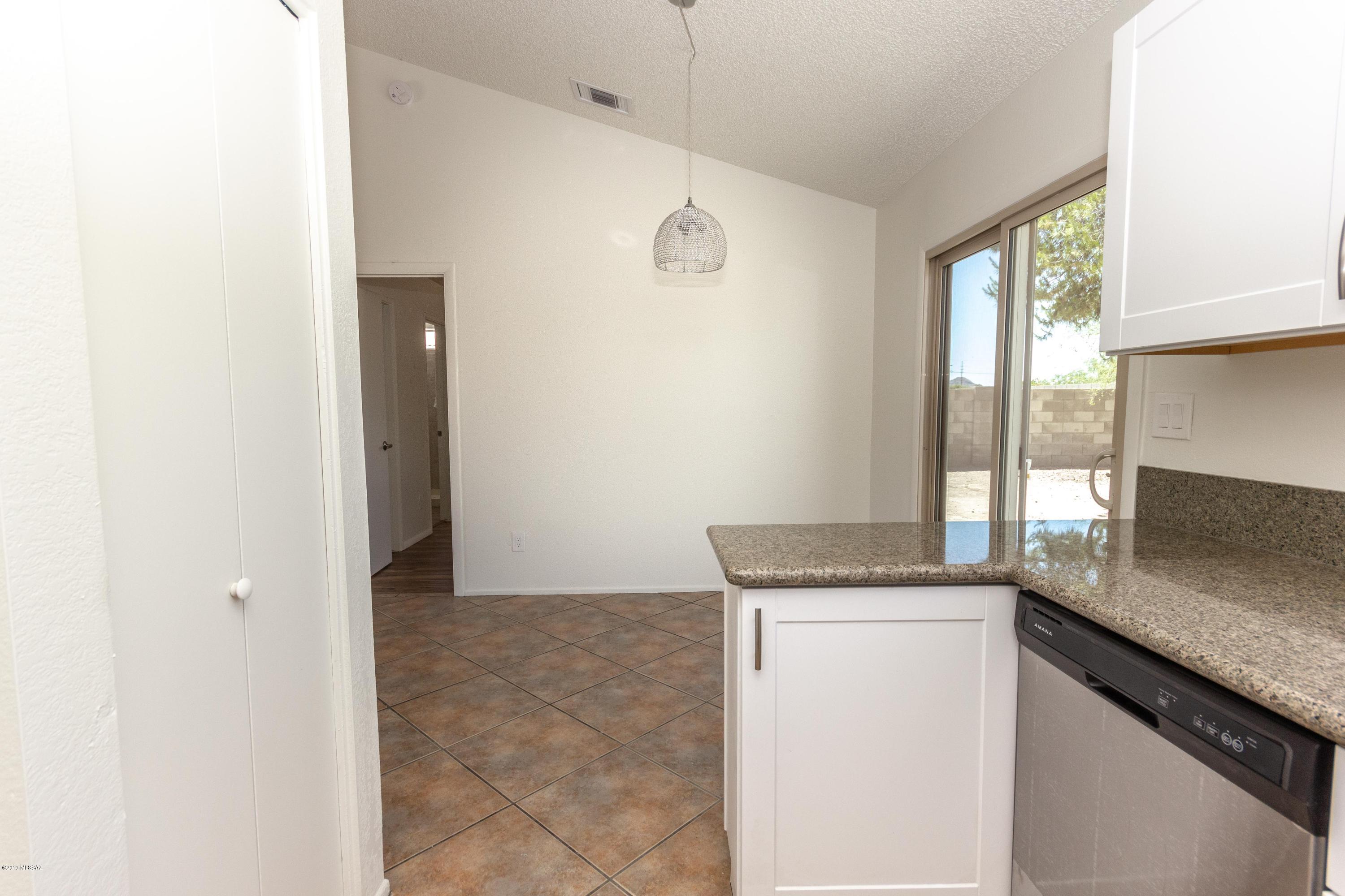 2600 W Vereda De La Tierra