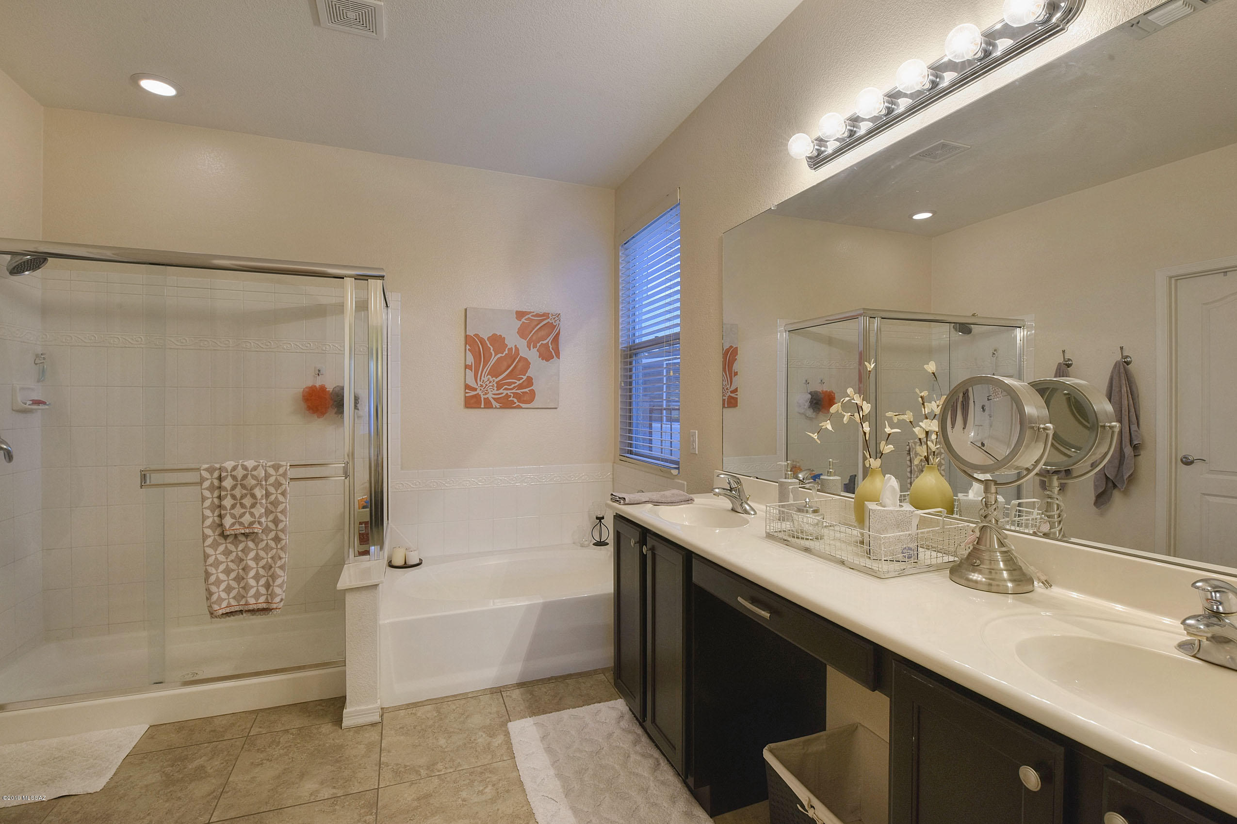 965 W Cork Oak Place