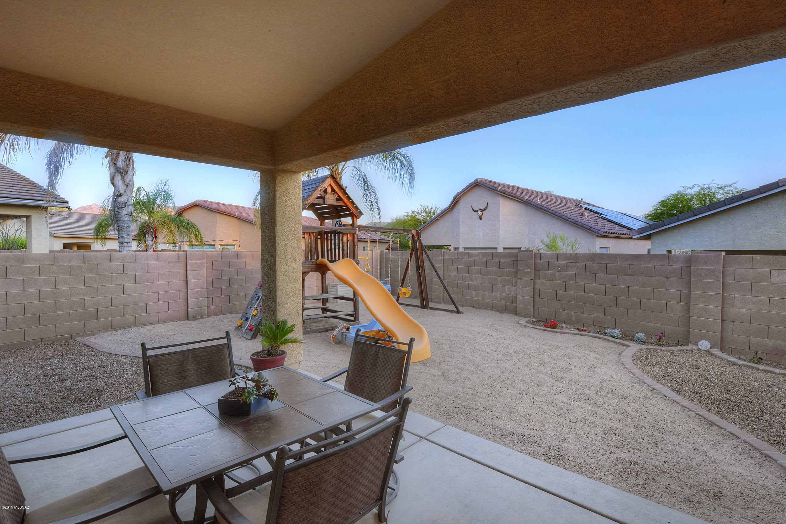 965 W Cork Oak Place