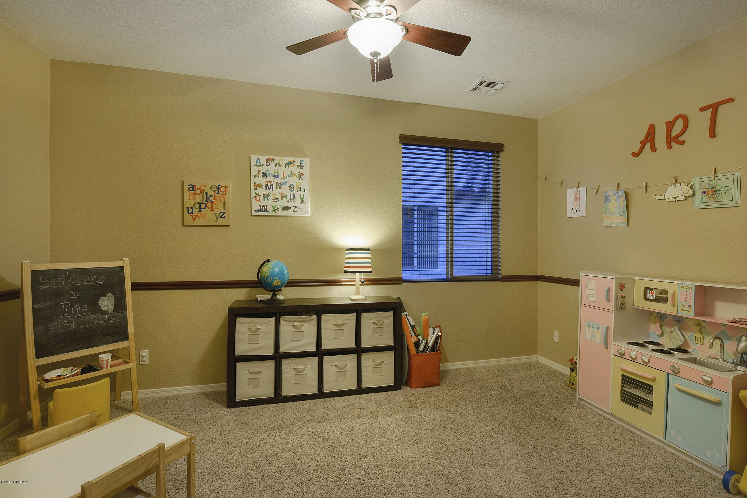 965 W Cork Oak Place