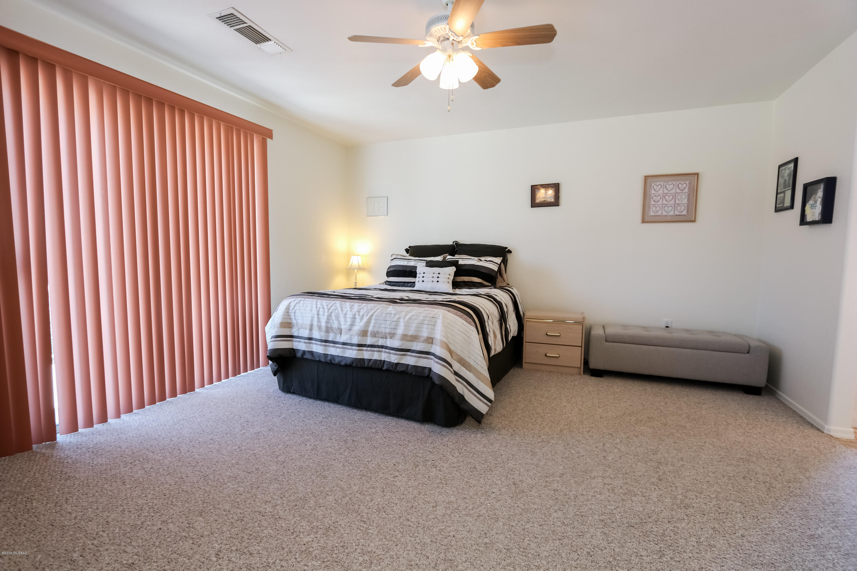 40 W Camino Rio Cebolla