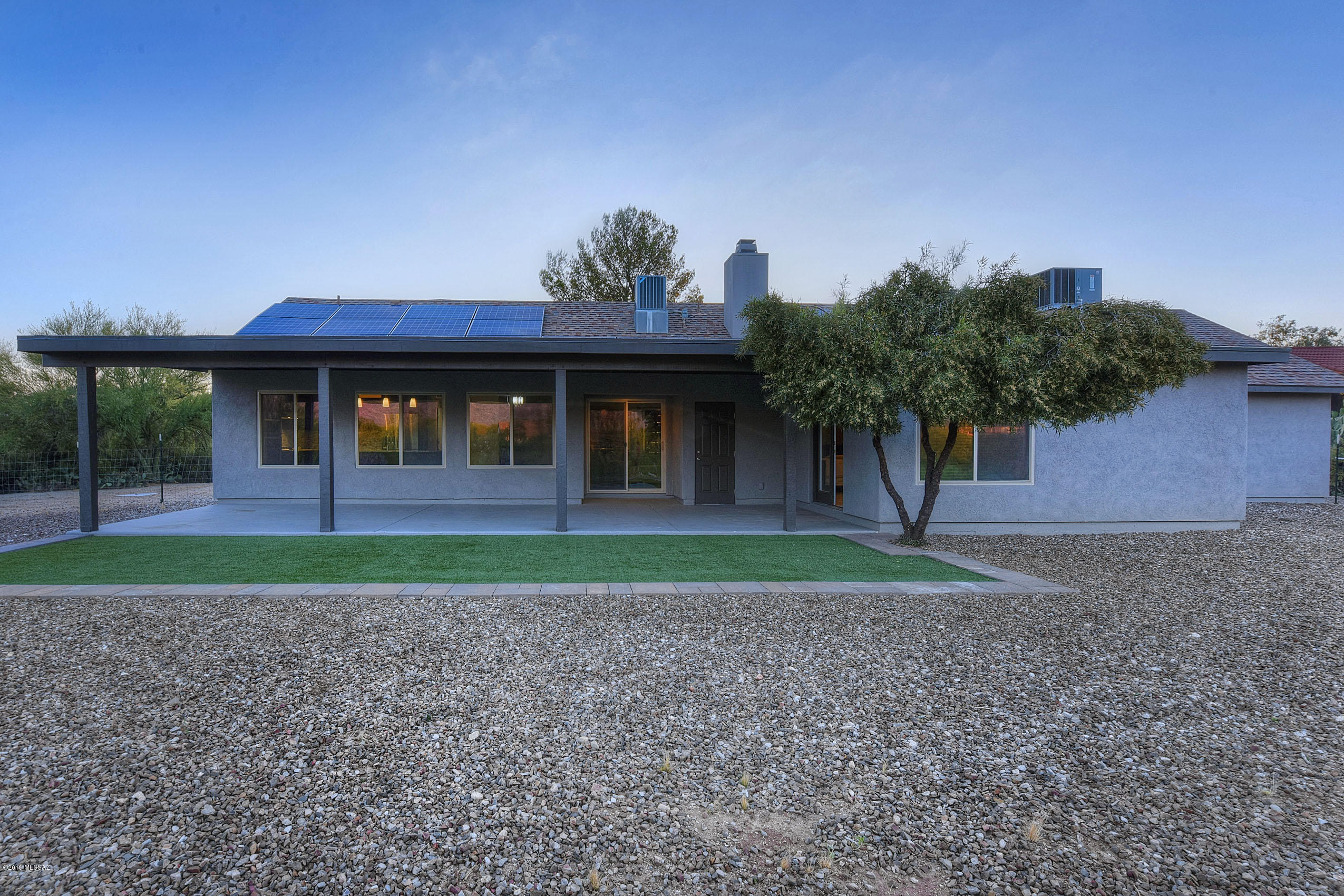 11832 N Mandarin Lane