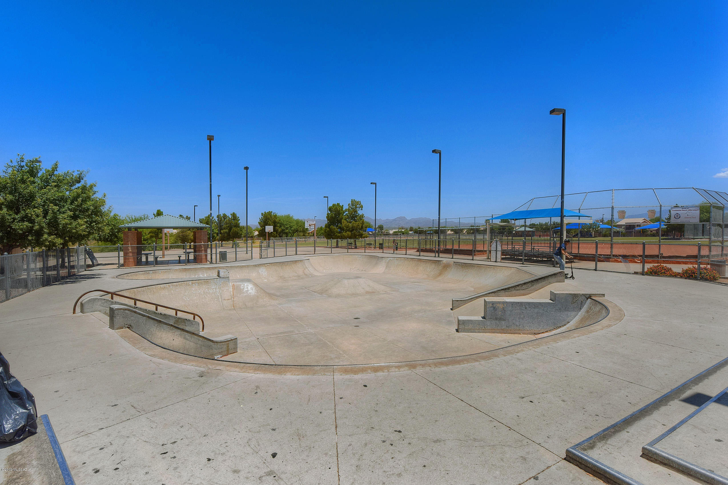 7605 W Summer Sky Drive