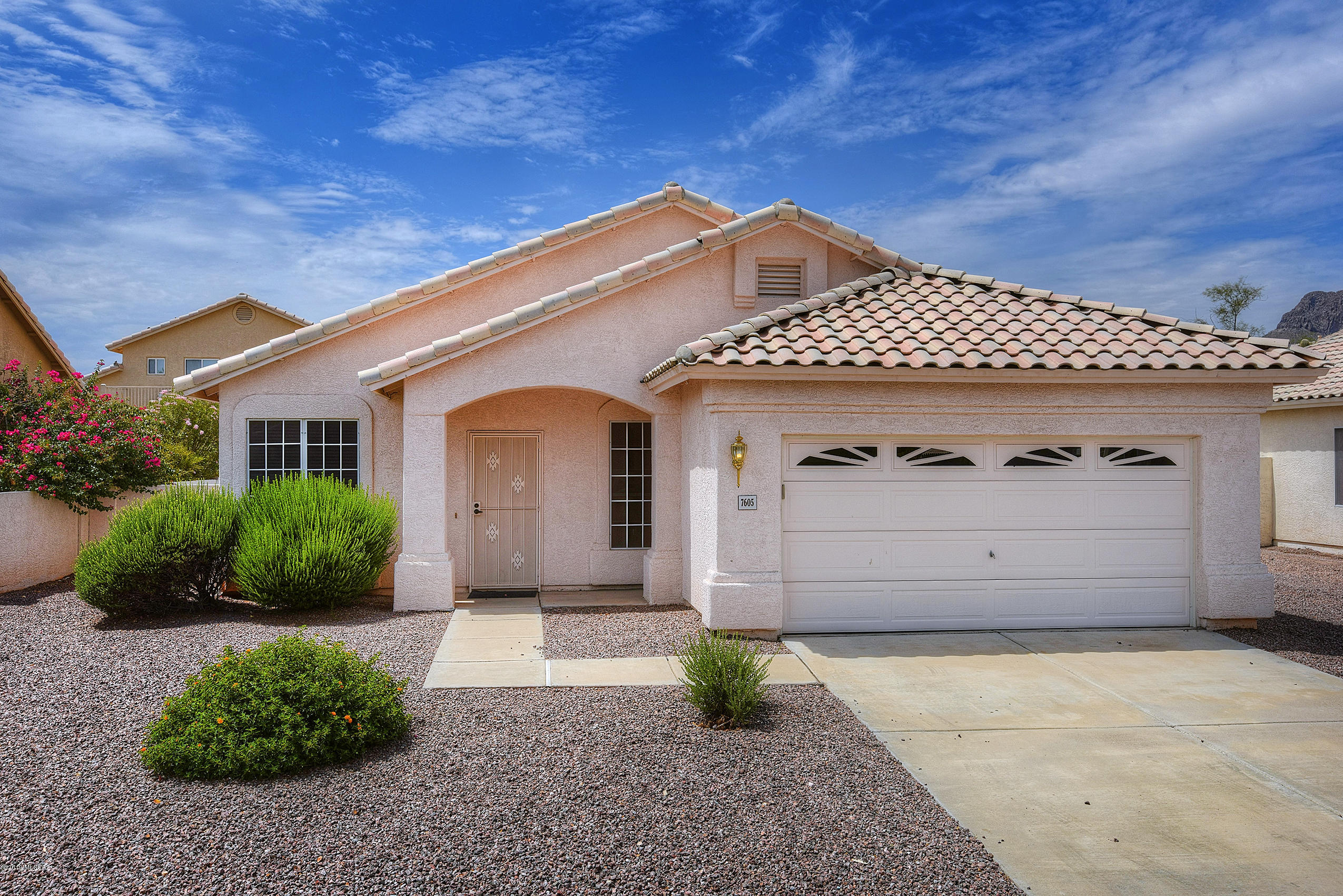 7605 W Summer Sky Drive