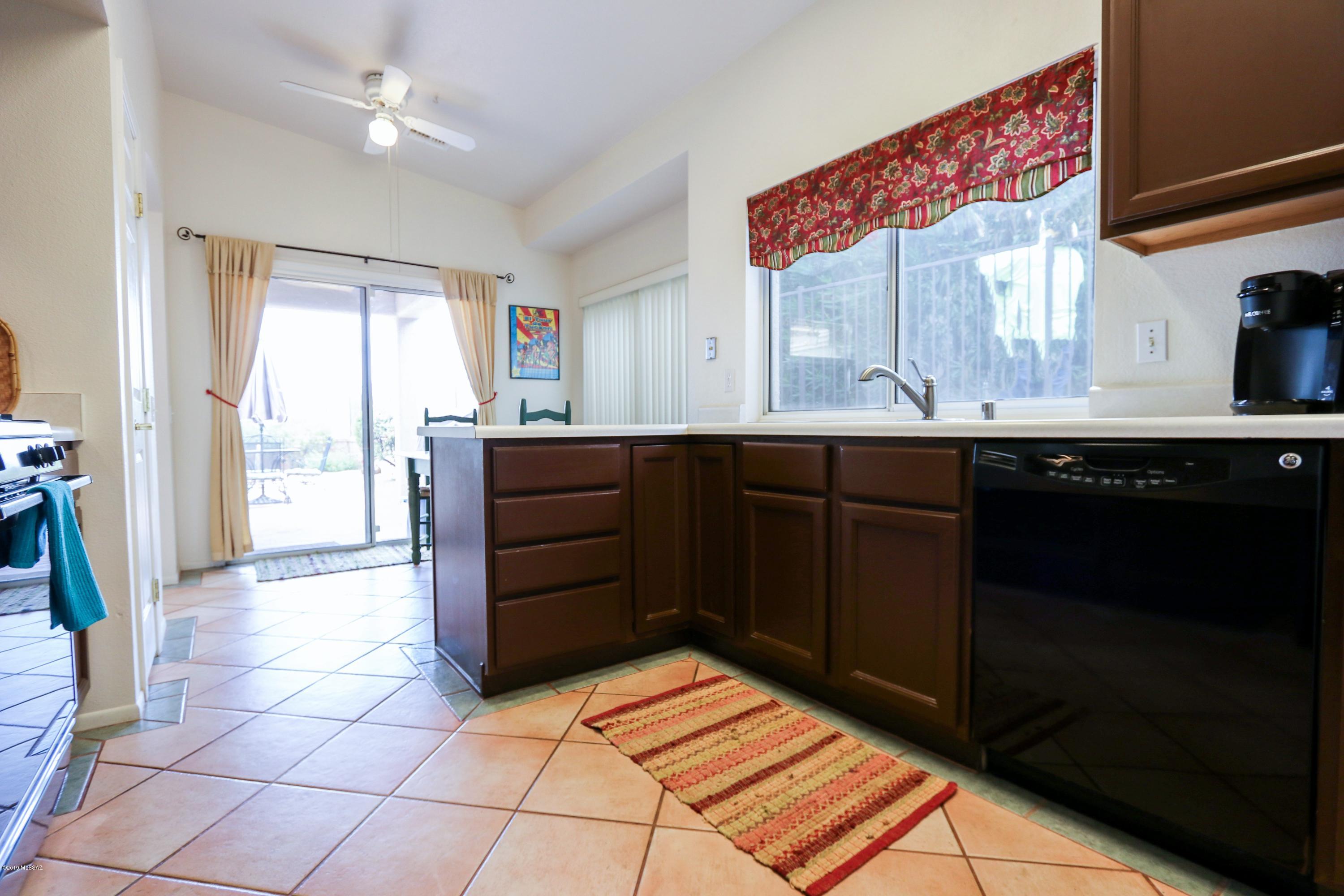 2116 E Ruellia Drive