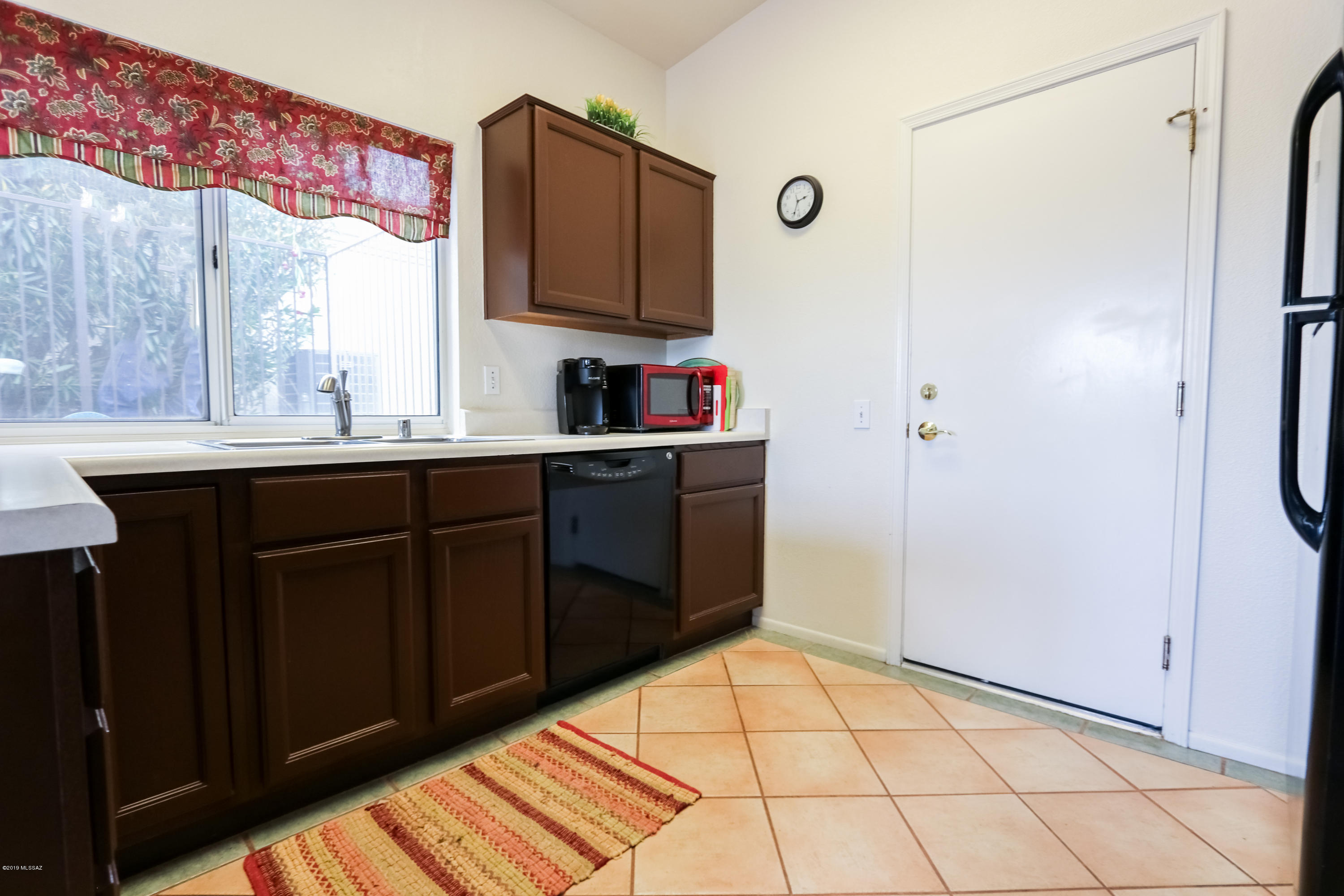 2116 E Ruellia Drive