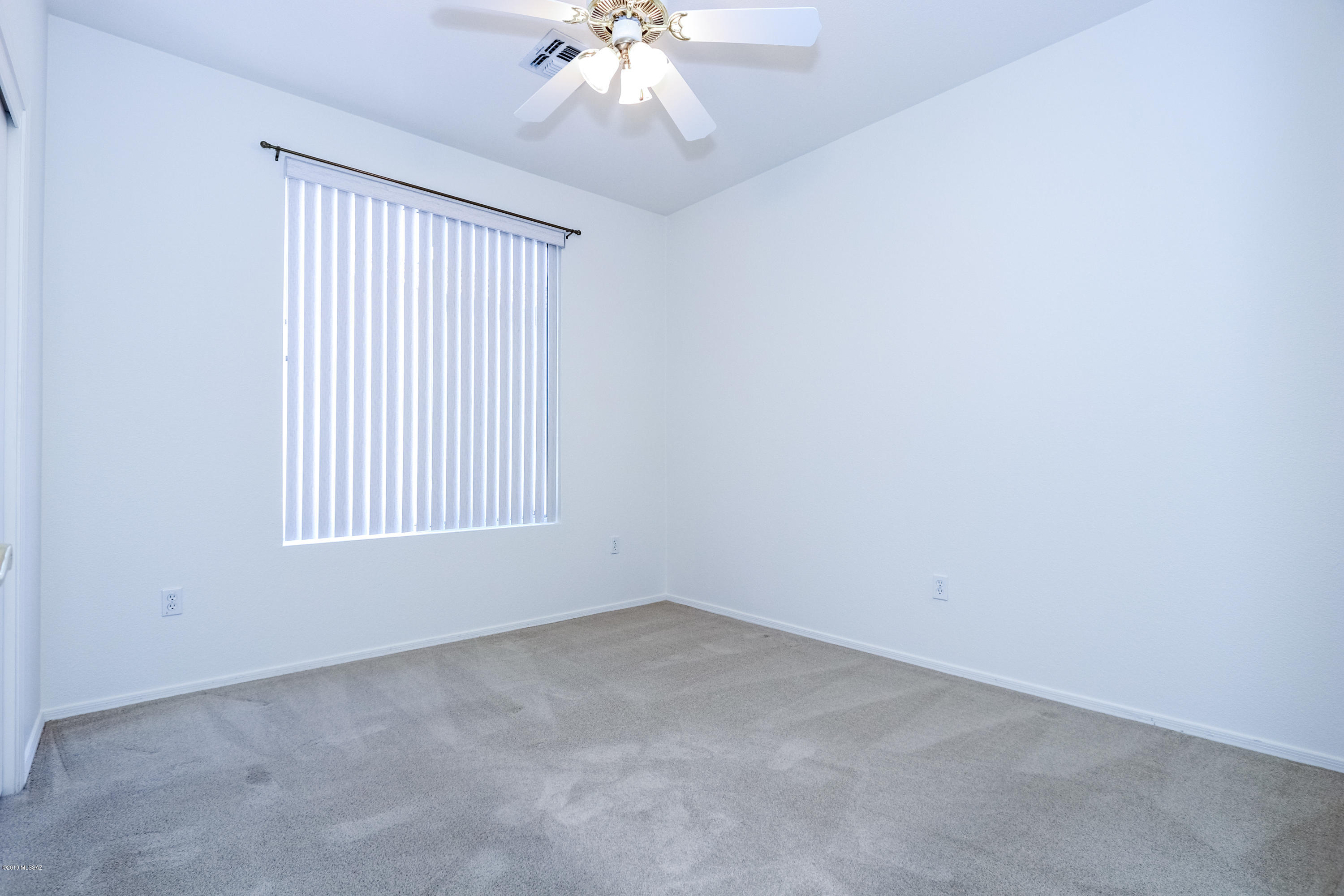 9349 N Sombrero Canyon Drive