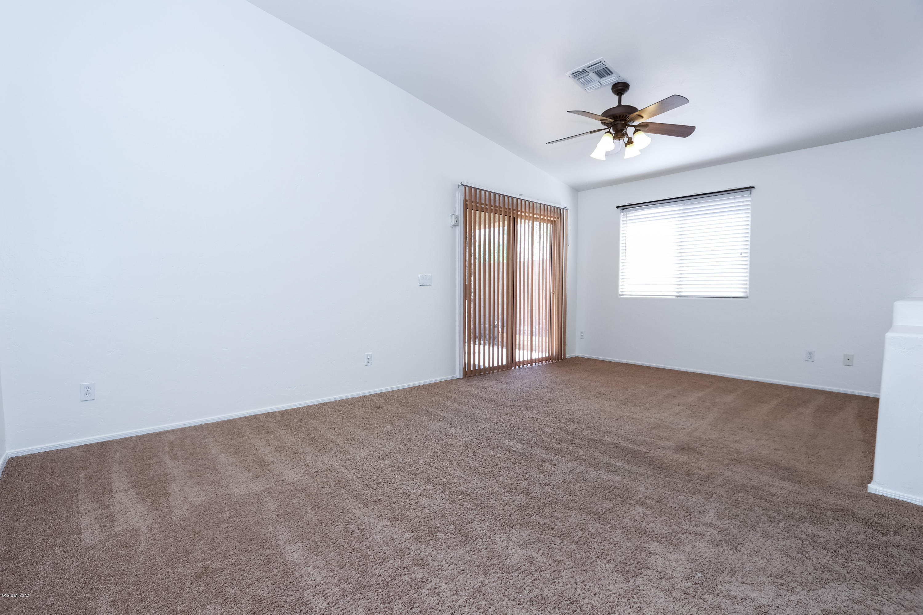 494 W Tara Danette Drive