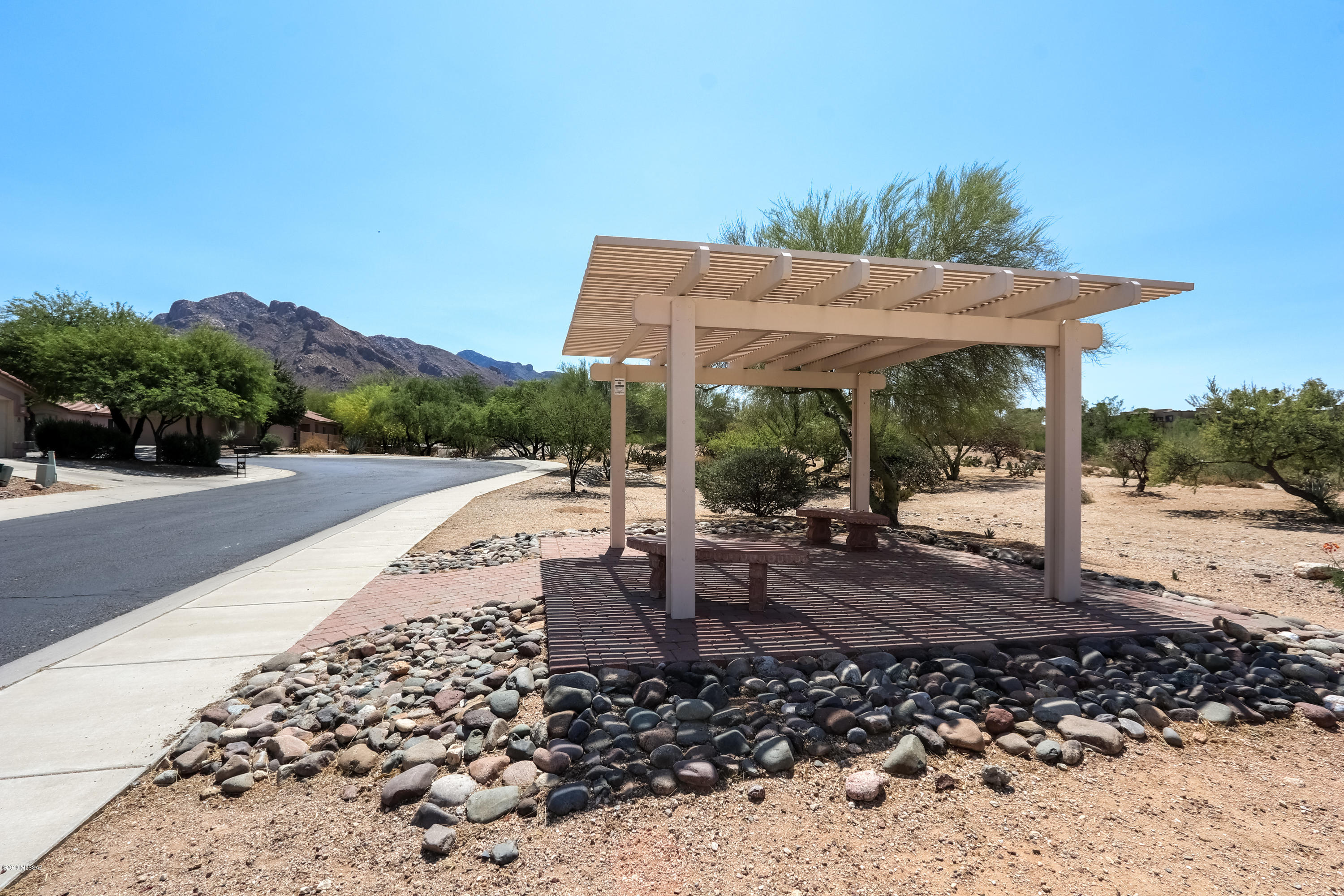 494 W Tara Danette Drive