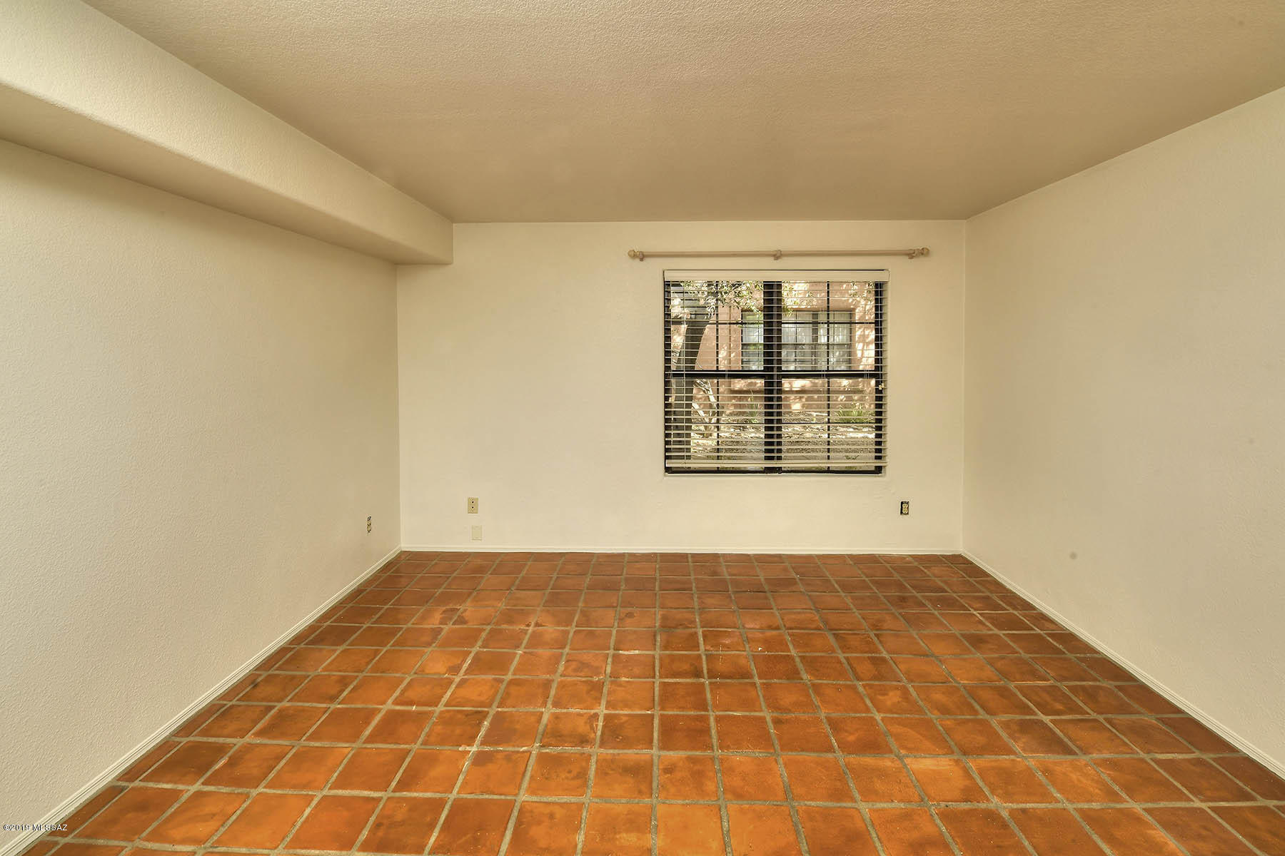 5353 N Paseo De La Terraza