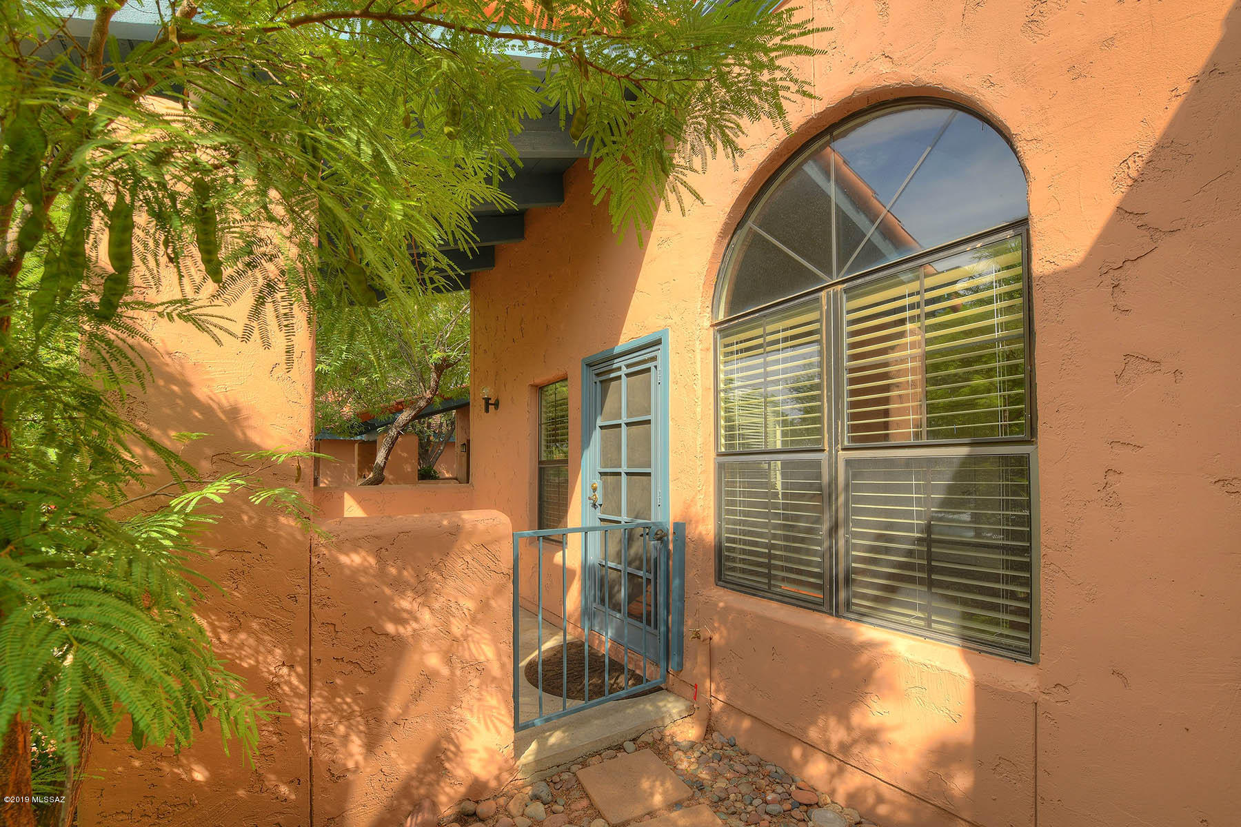 5353 N Paseo De La Terraza