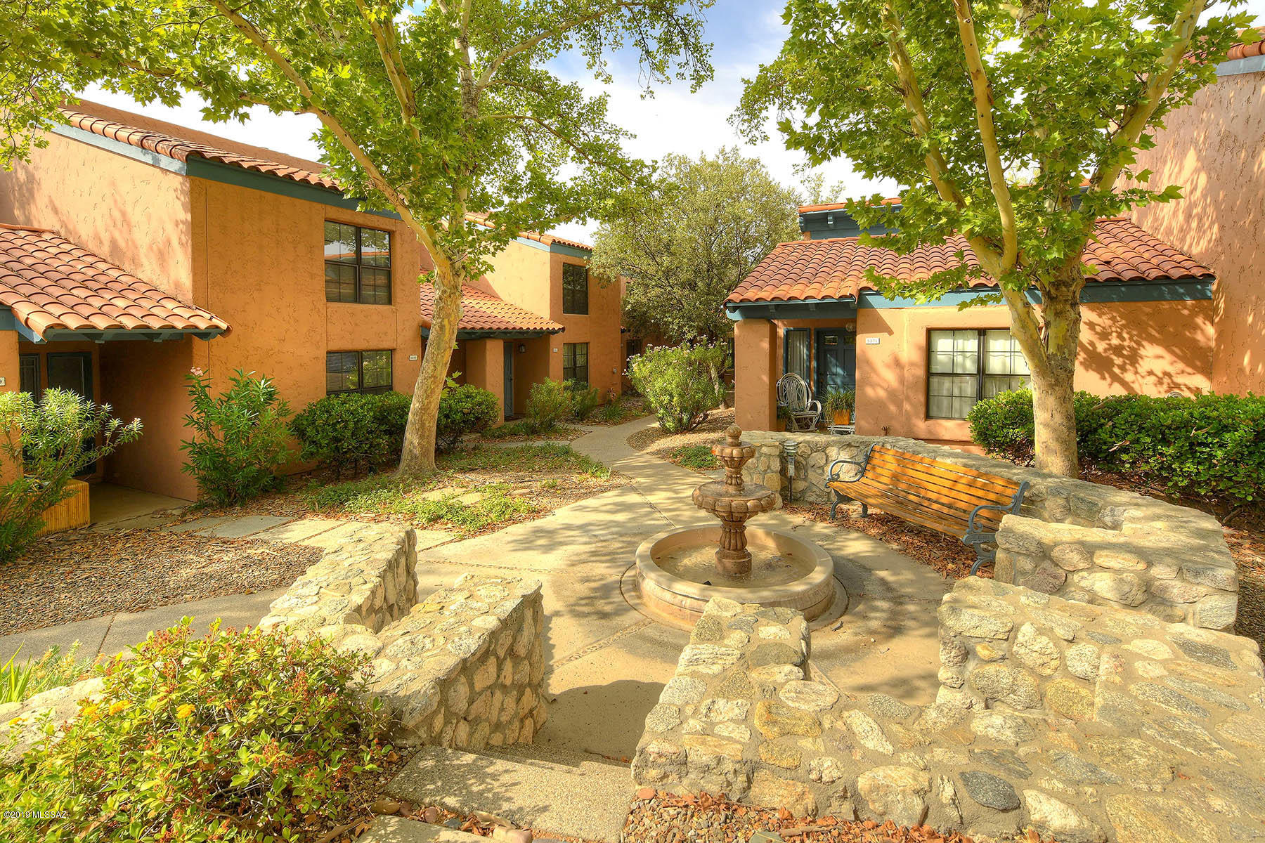 5353 N Paseo De La Terraza