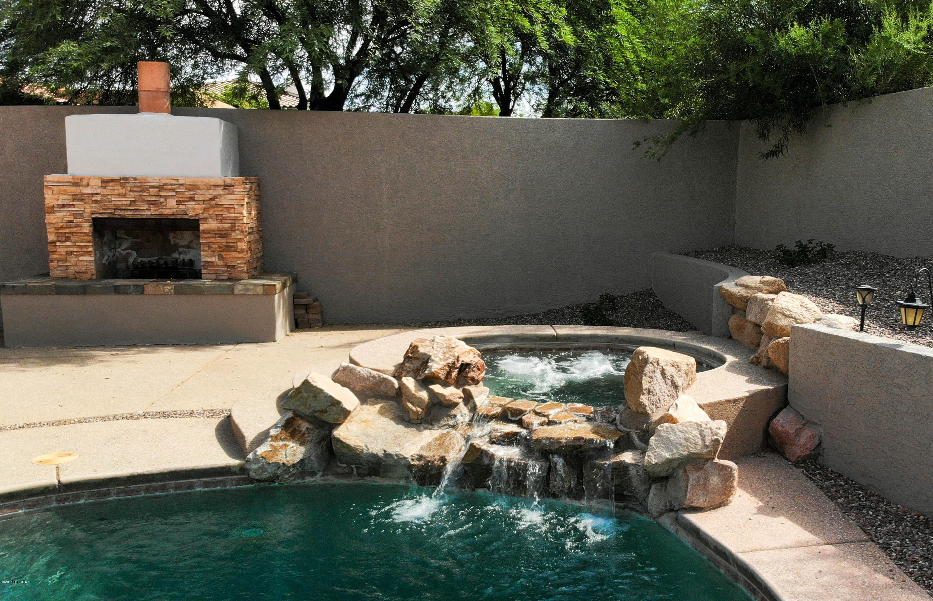 12656 N Piping Rock Road