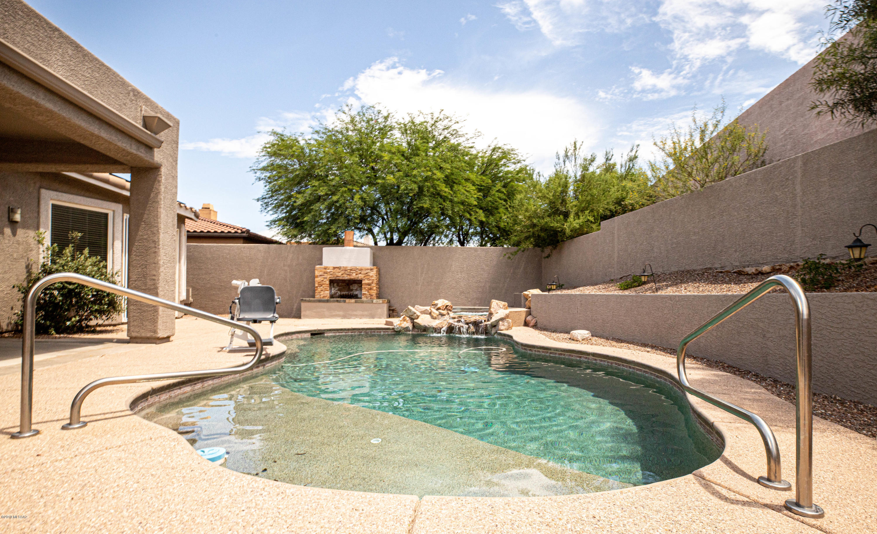 12656 N Piping Rock Road