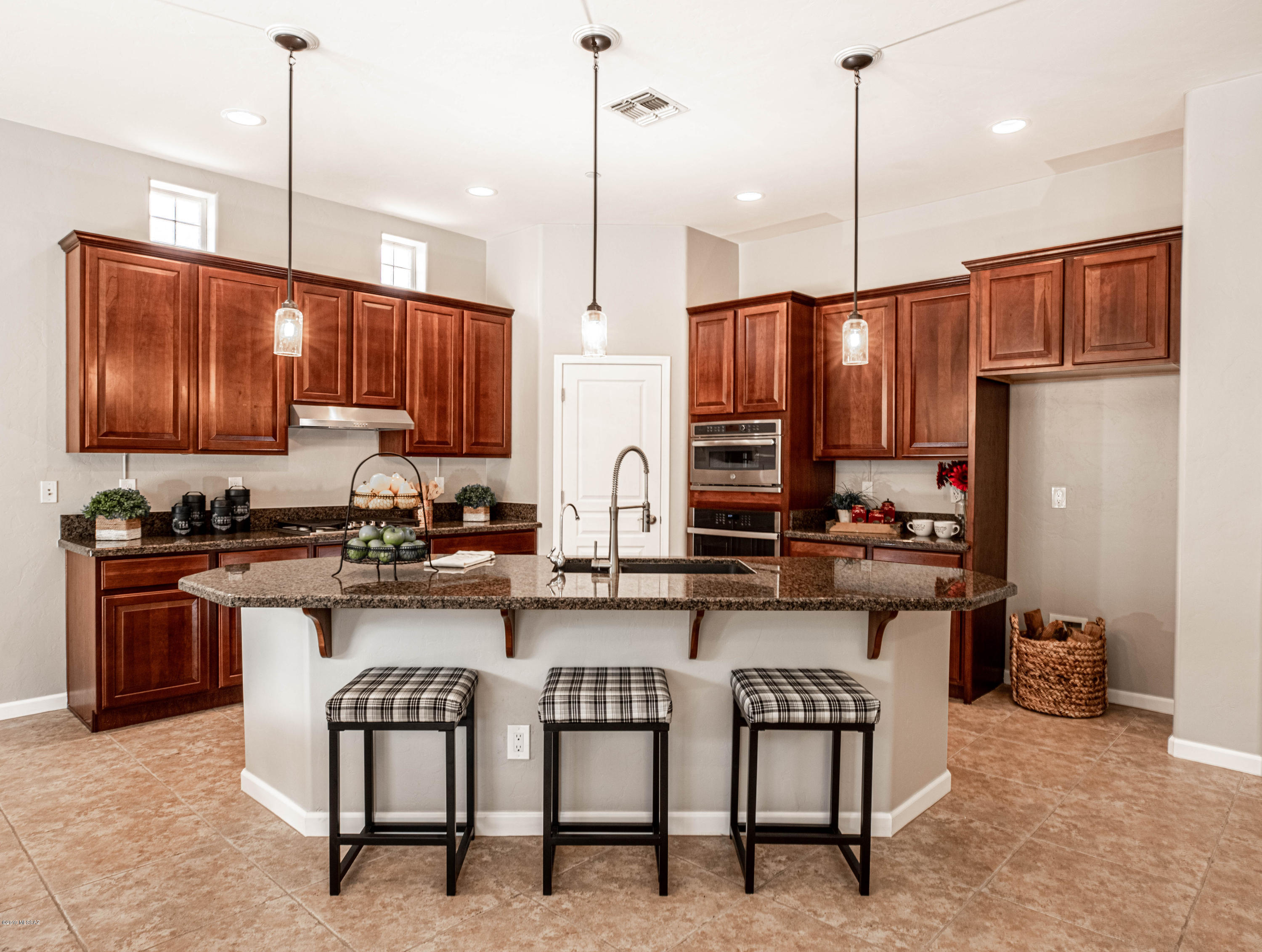 12656 N Piping Rock Road