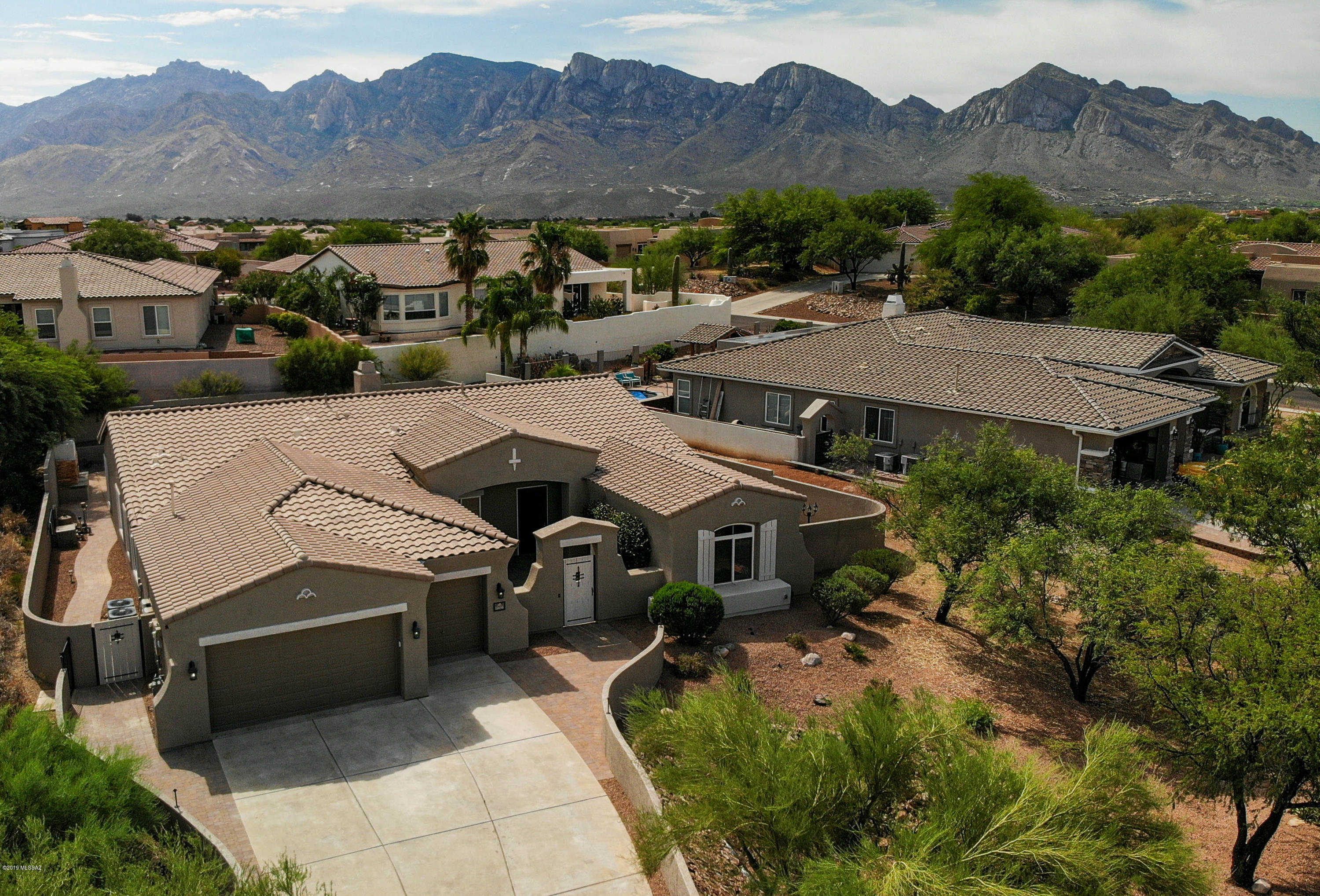 12656 N Piping Rock Road