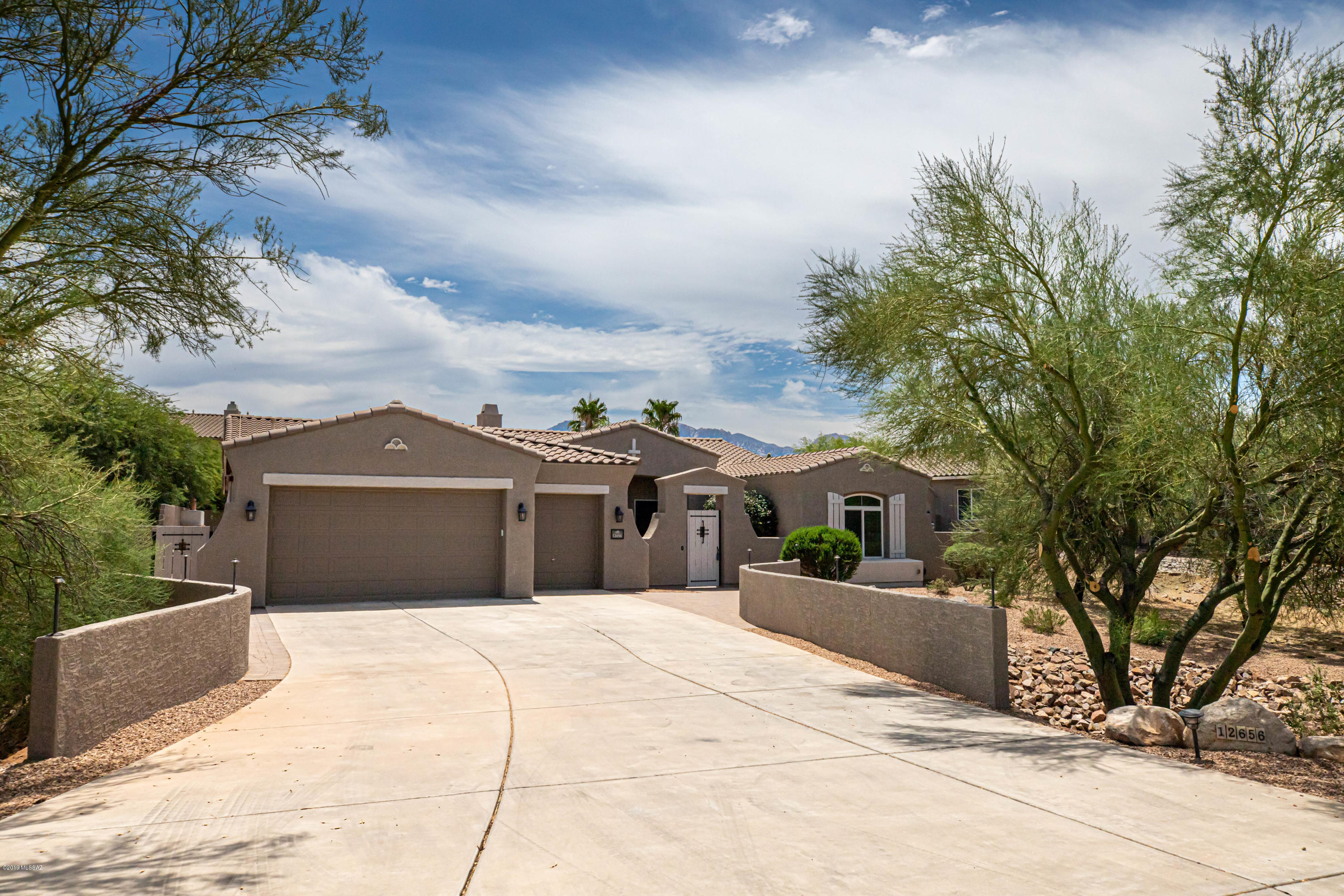 12656 N Piping Rock Road