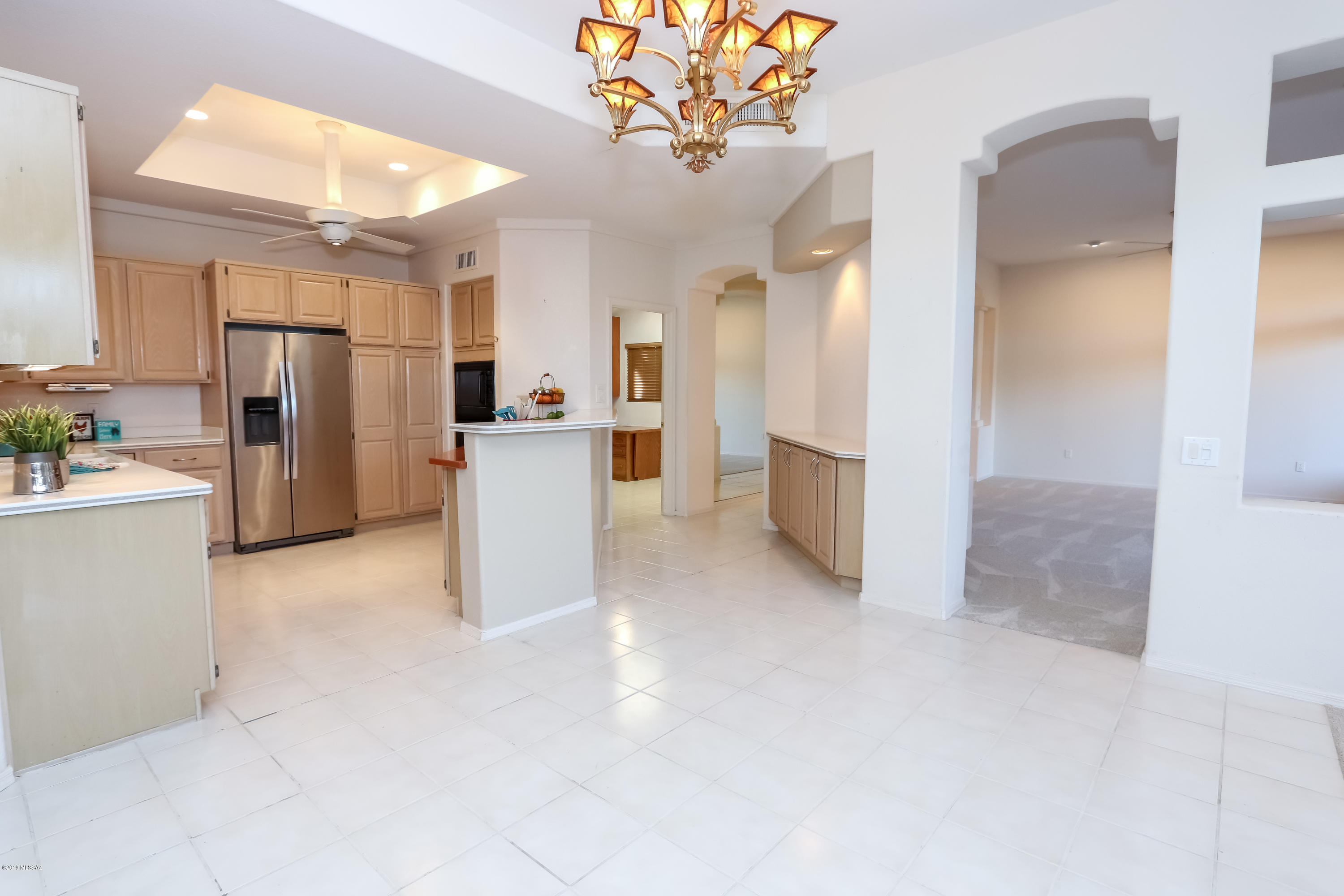 1845 E Somnolent Way