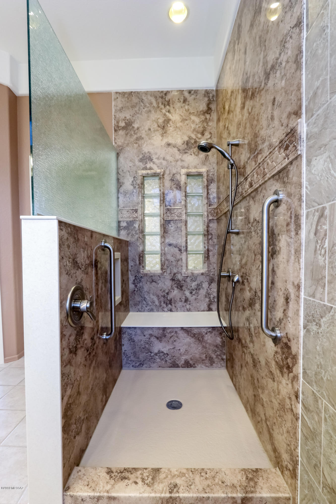 1845 E Somnolent Way