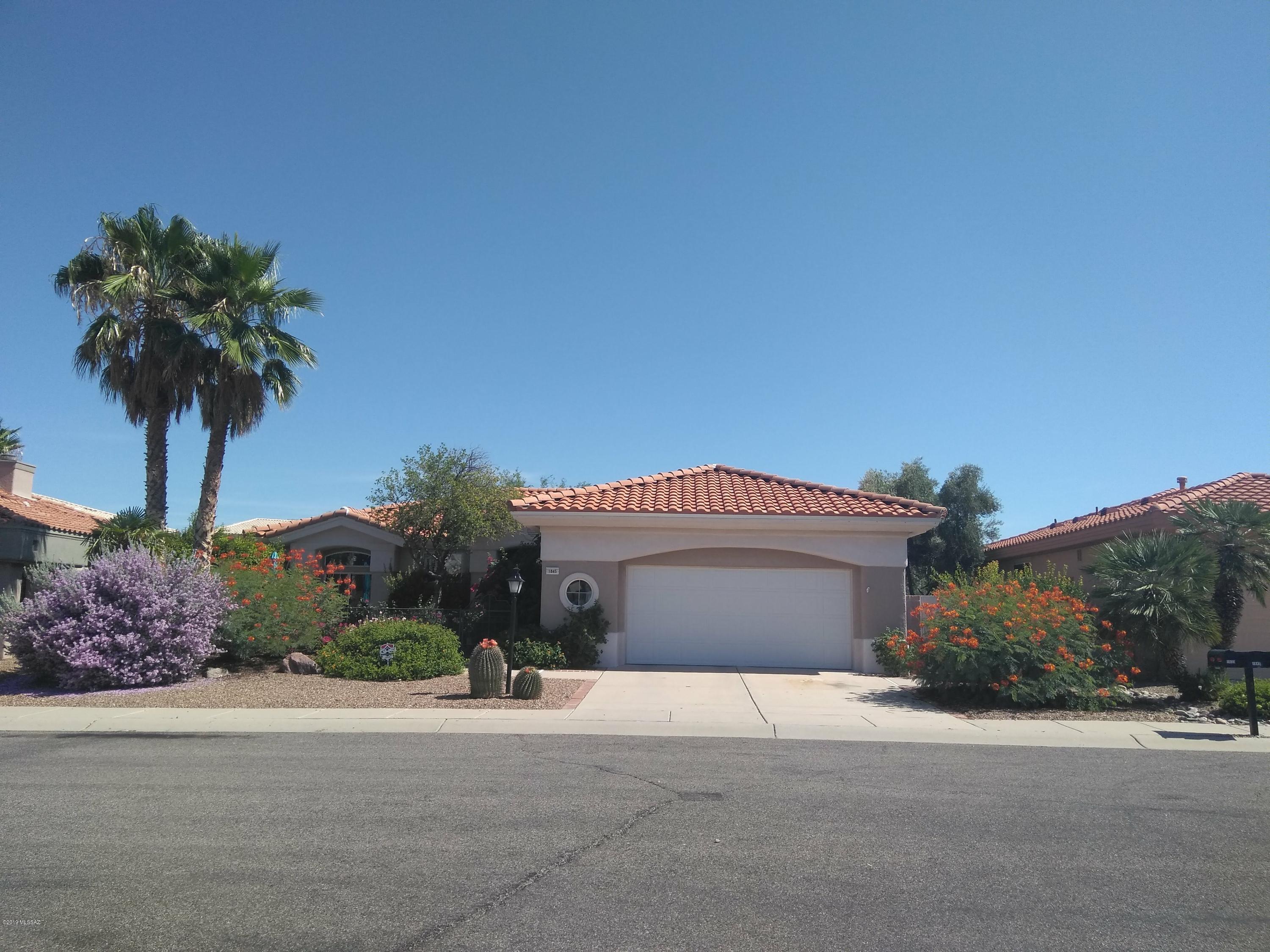 1845 E Somnolent Way