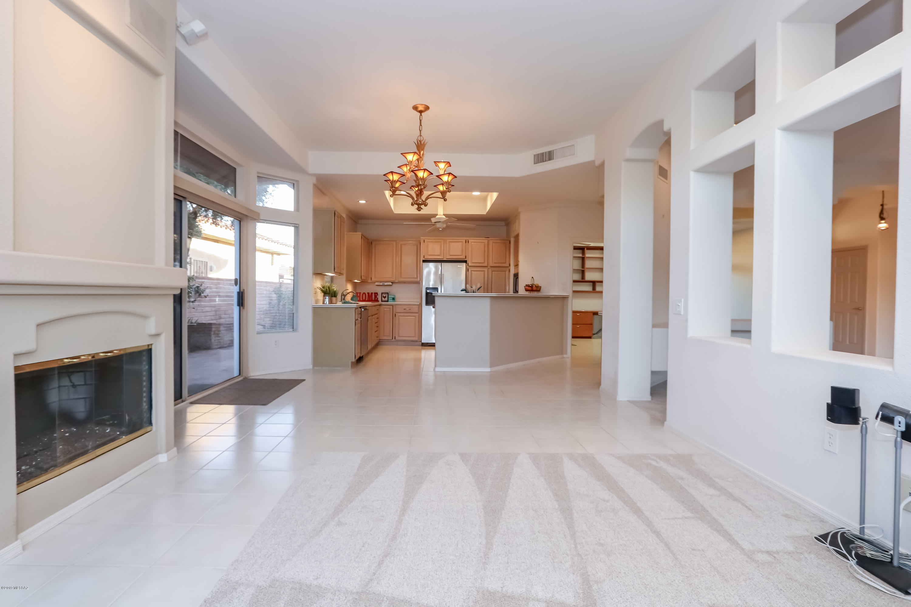 1845 E Somnolent Way