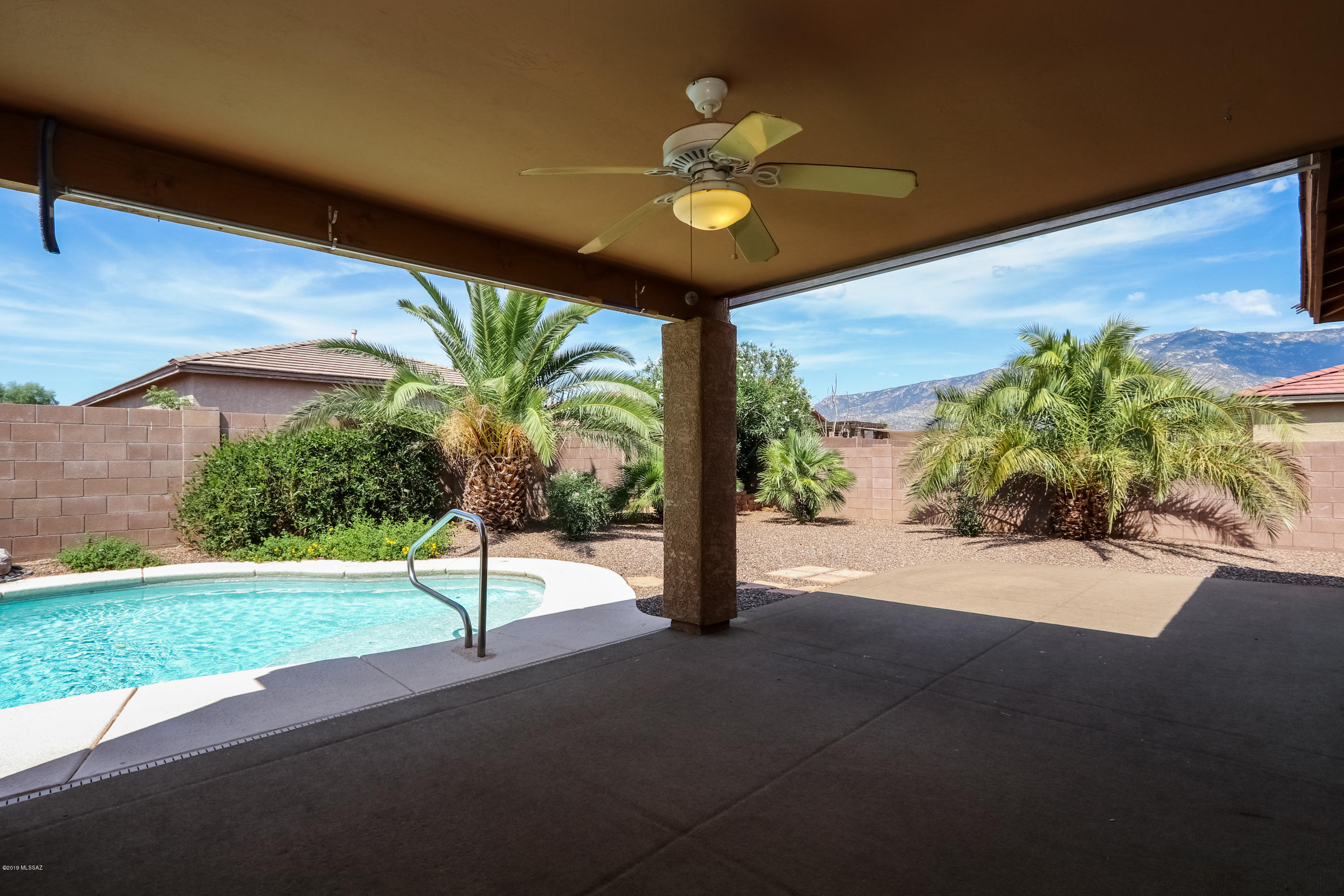 3645 E Farrier Drive